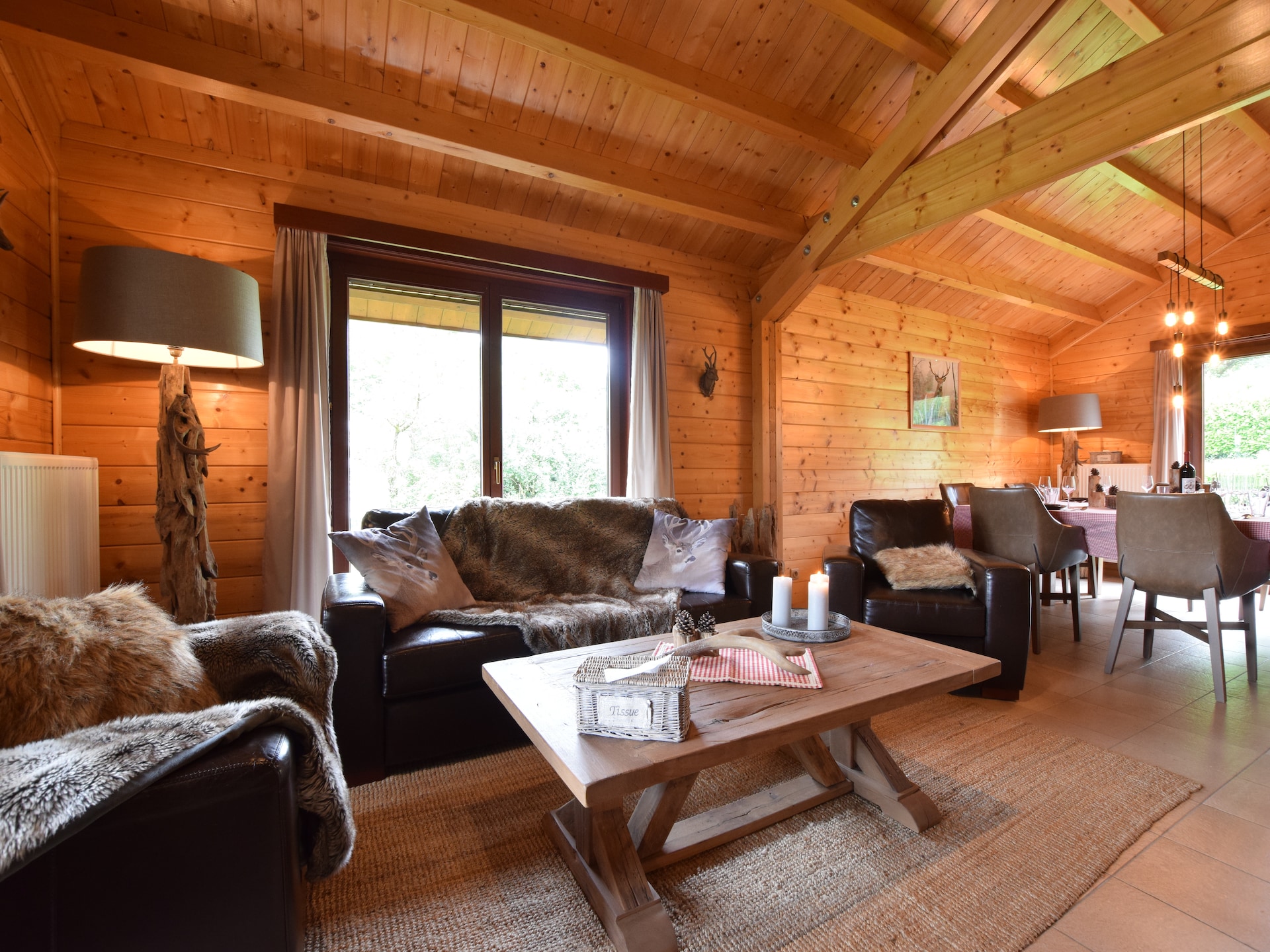 Ruim chalet voor 9 personen in Durbuy met recreatieruimte - foto 9