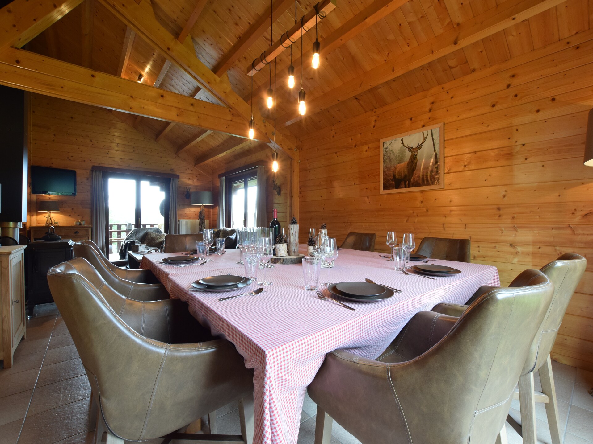 Ruim chalet voor 9 personen in Durbuy met recreatieruimte - foto 3