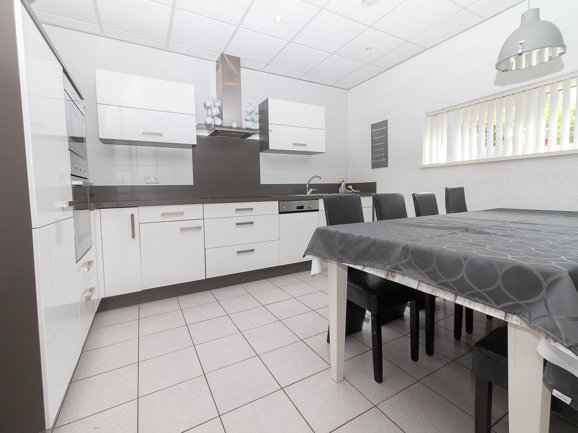 Luxe vakantiehuis Geulhuisje II met sauna en bubbelbad in bosrijk Walem - foto 13