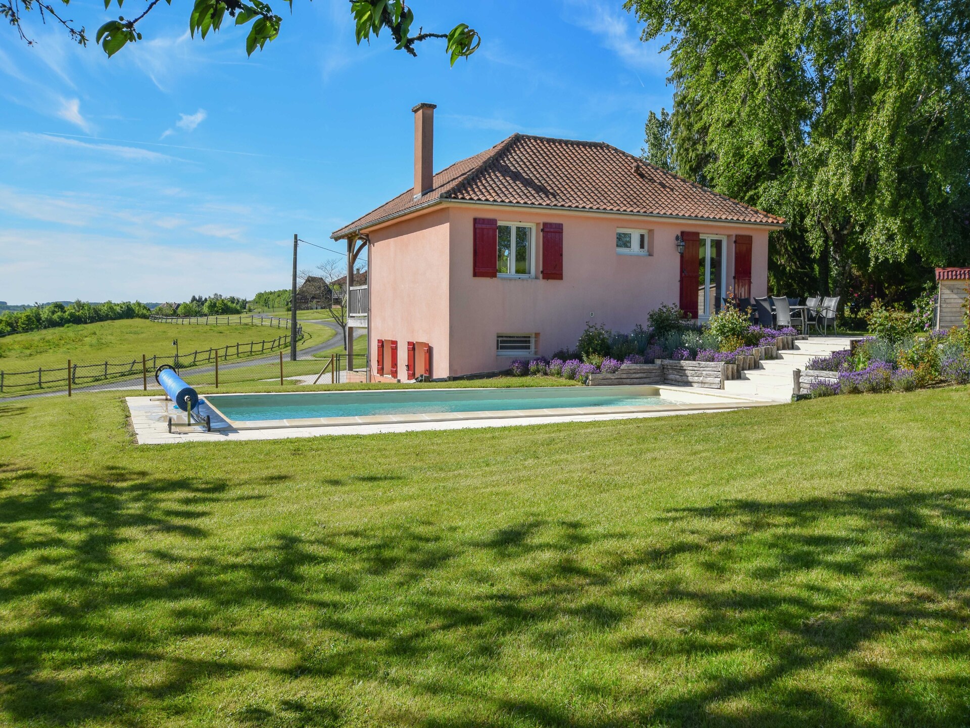6-persoons vakantiehuis met privézwembad in St. Medard D'excideuil - foto 1