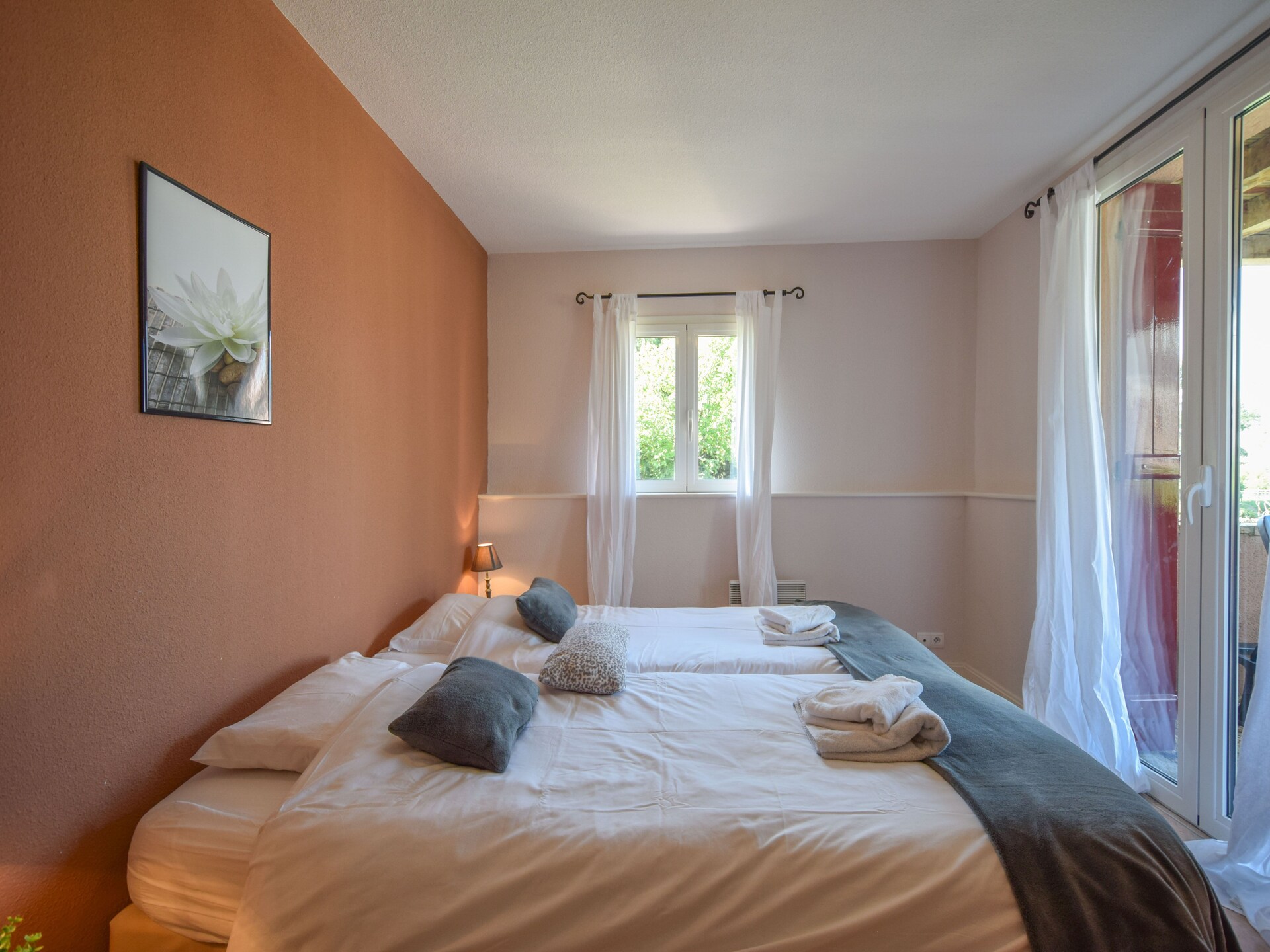 6-persoons vakantiehuis met privézwembad in St. Medard D'excideuil - foto 14