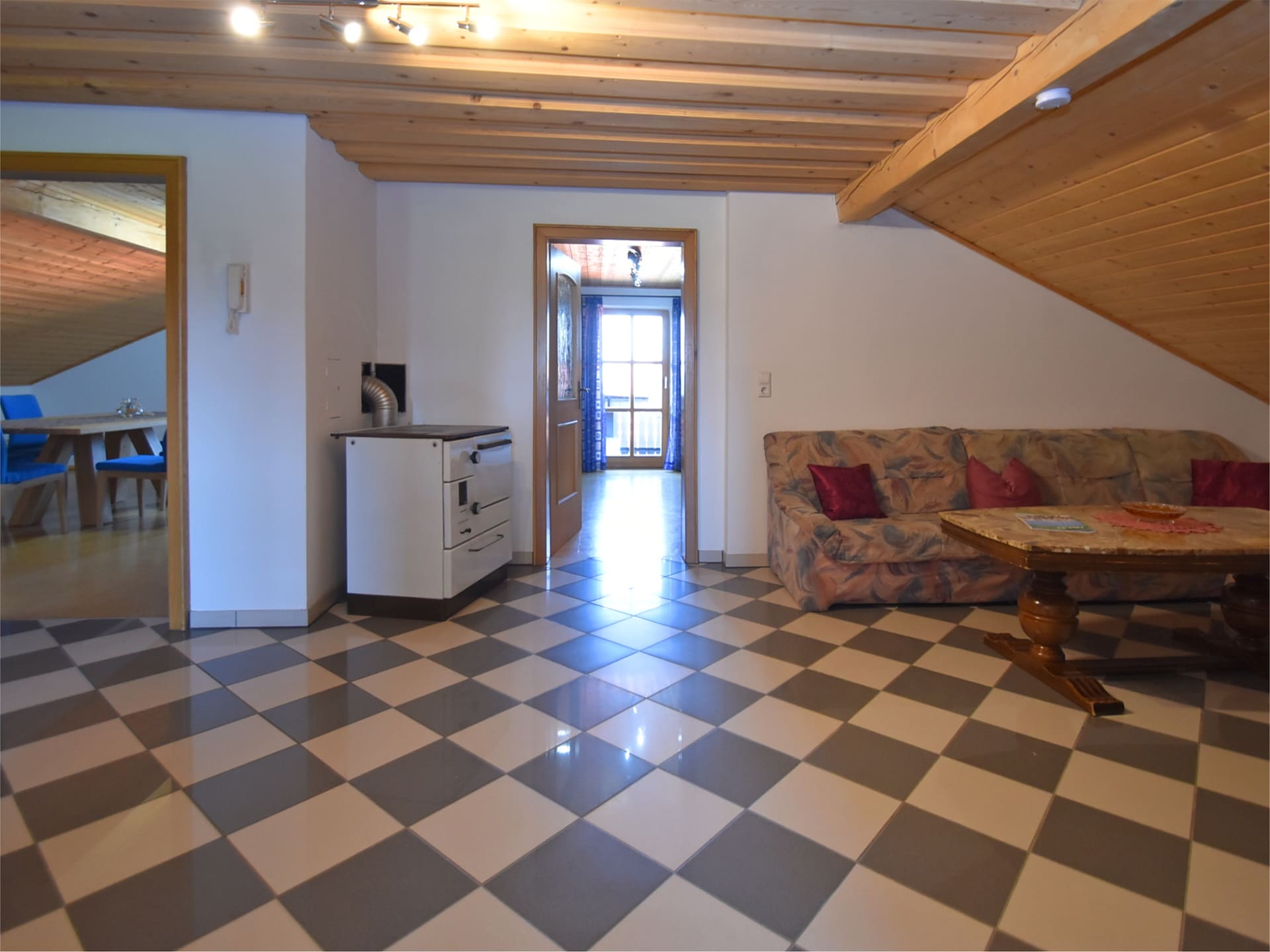 Golfbaan op 500m: Ruim appartement Haus Renate in Waldkirchen - foto 8