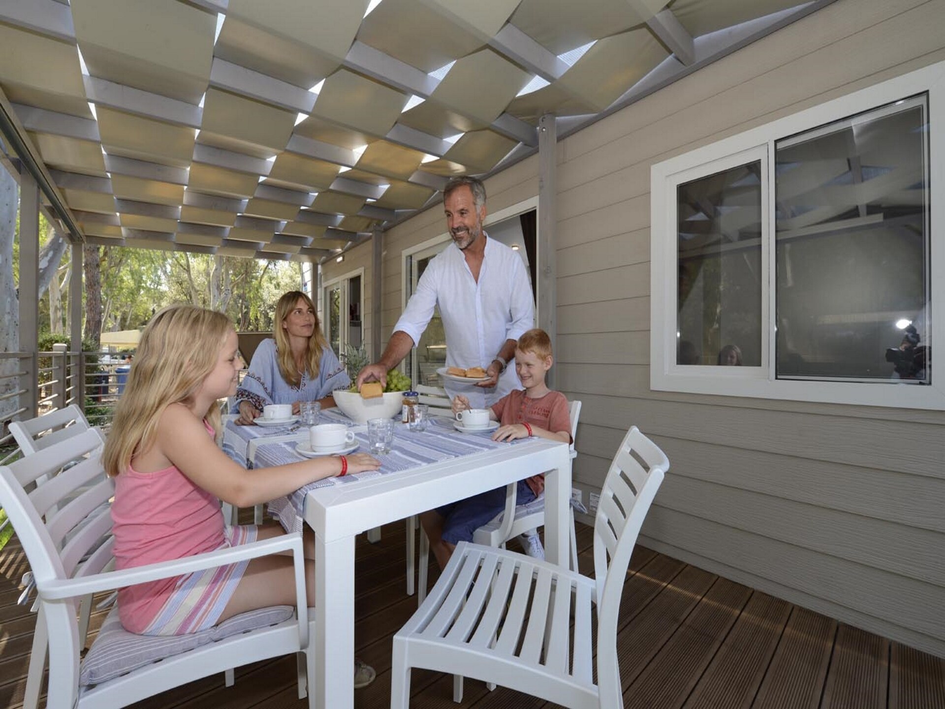 Ruim chalet voor 6 personen in Baia Domizia - foto 8