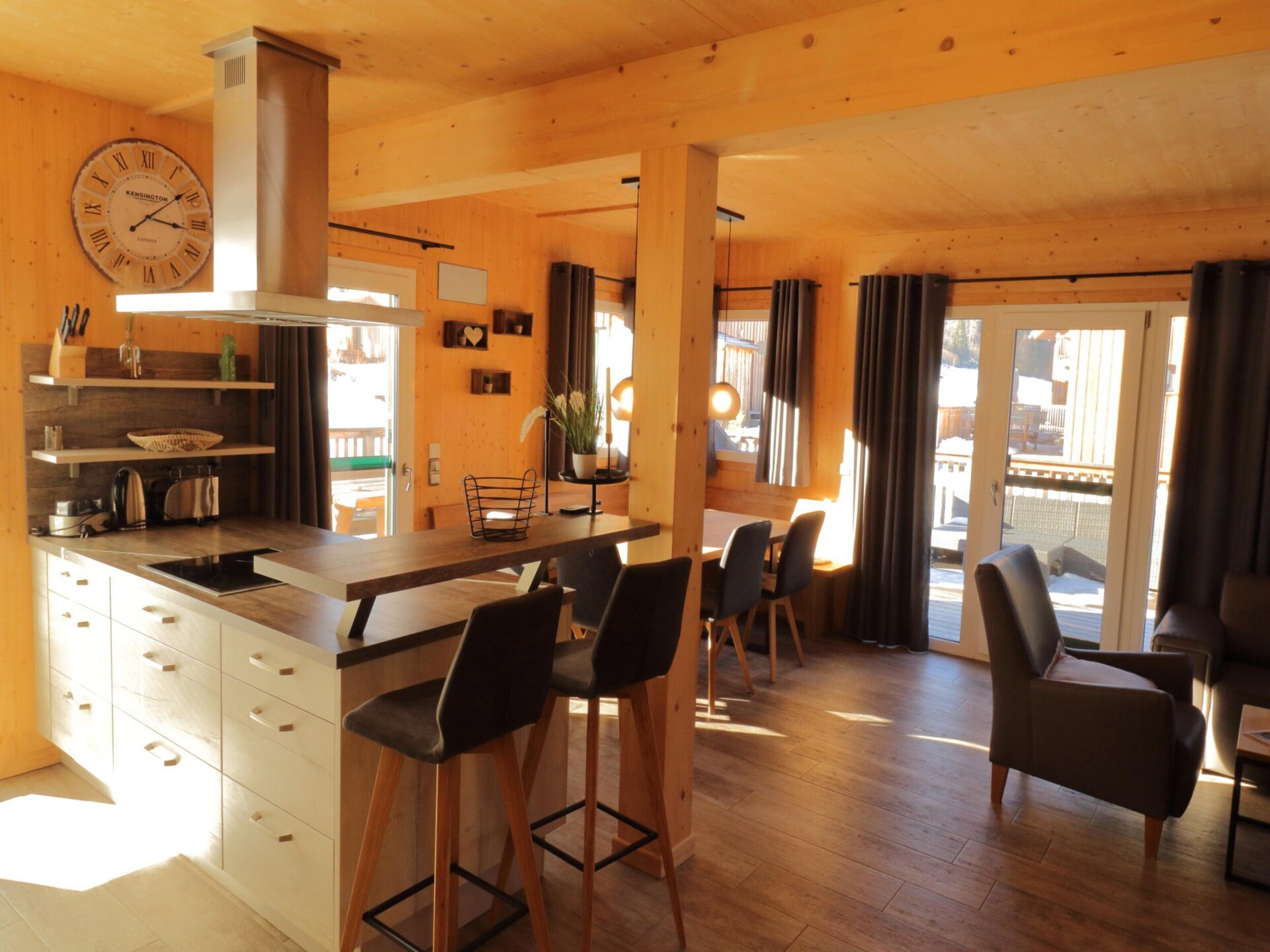 Luxe chalet aan het meer en de piste in Sankt Georgen am Kresichberg · 9 pers. - foto 13