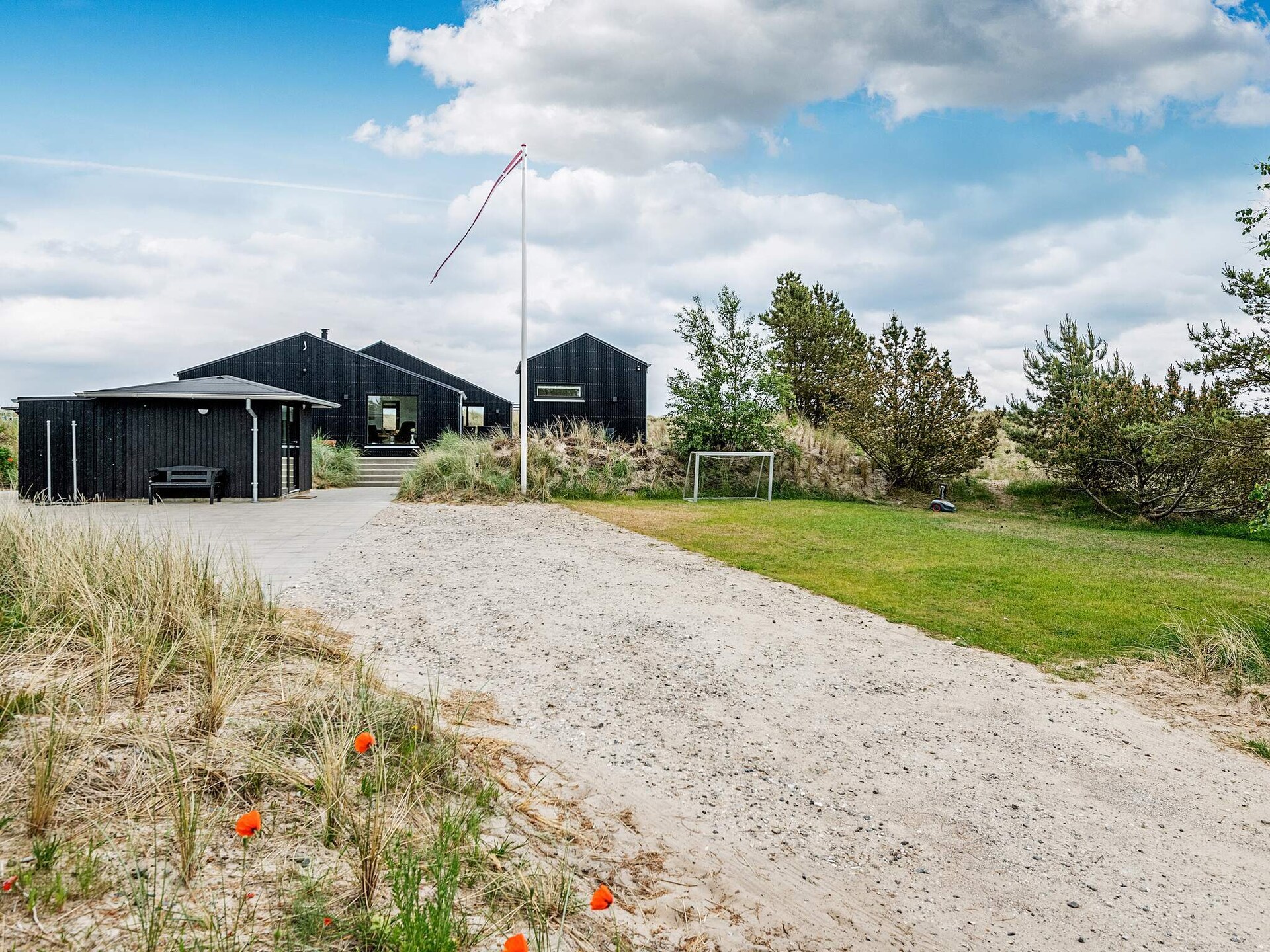 Architectonisch vakantiehuis met zeezicht en sauna op 50m van het strand - foto 39