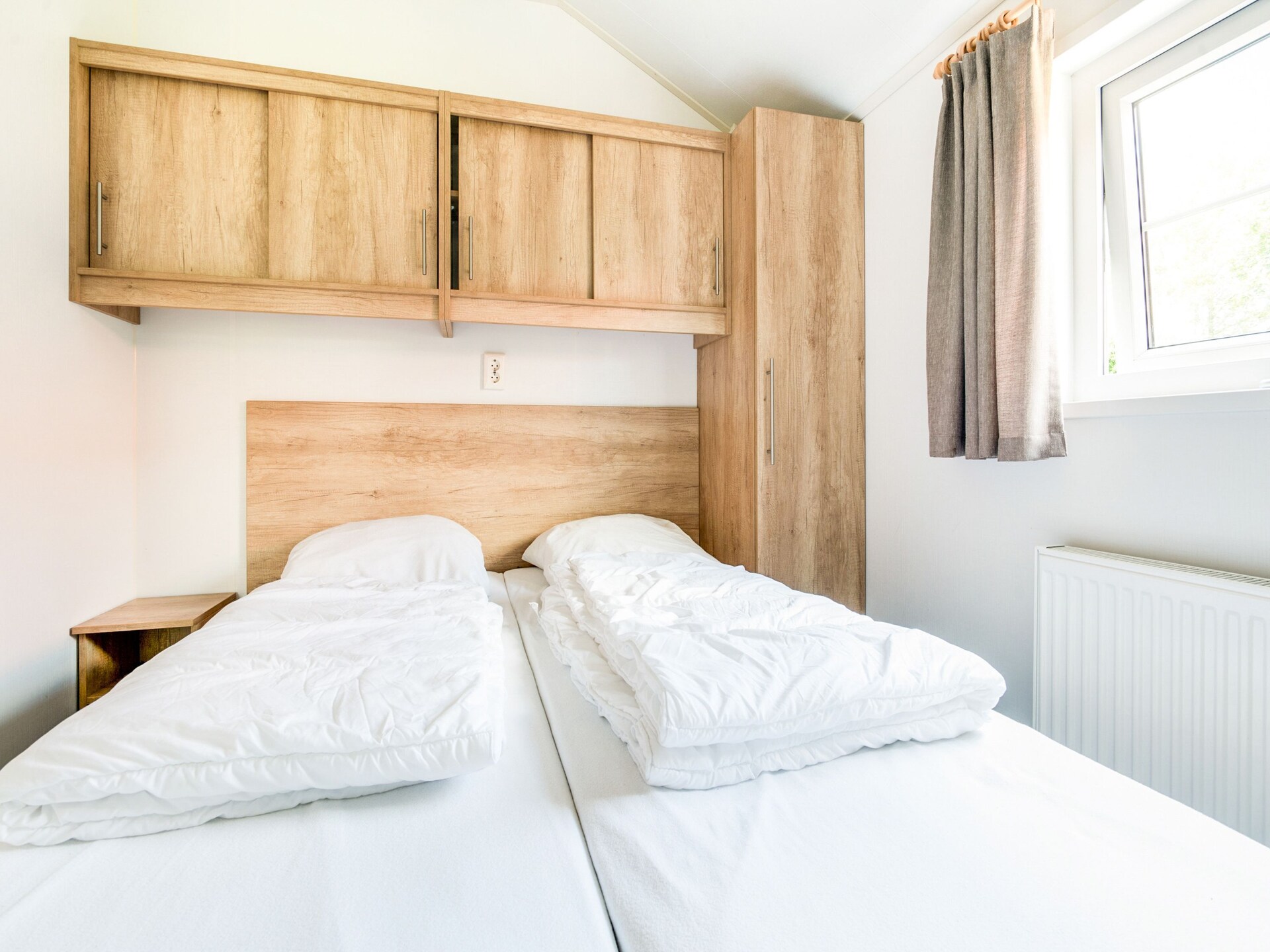 Knus waterchalet met privéveranda en aanlegsteiger in Bant, Flevoland - foto 18
