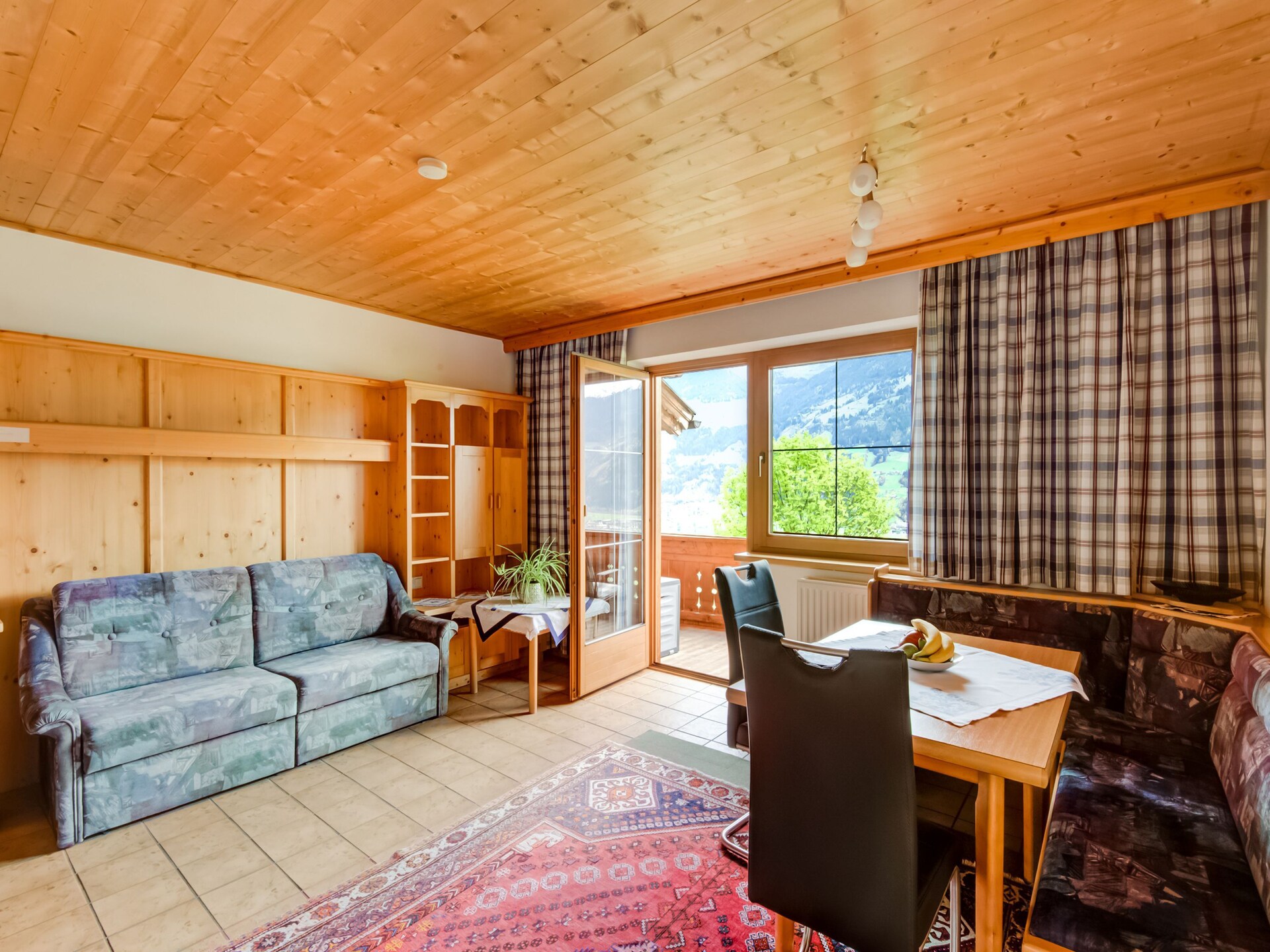 Knus appartement Fügenberg met balkon, vlakbij de skilift - foto 1