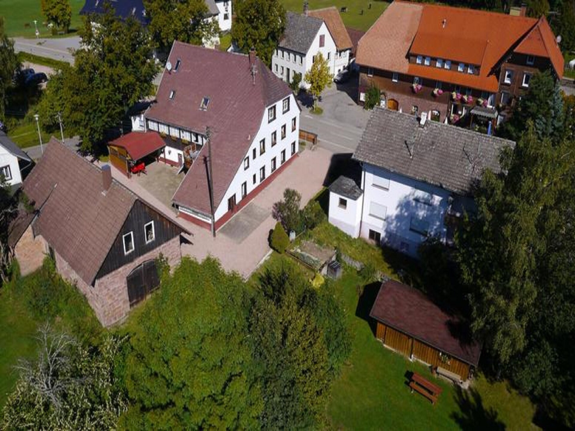 Knus appartement voor 2 in het Zwarte Woud, direct aan bos en bergen - foto 3