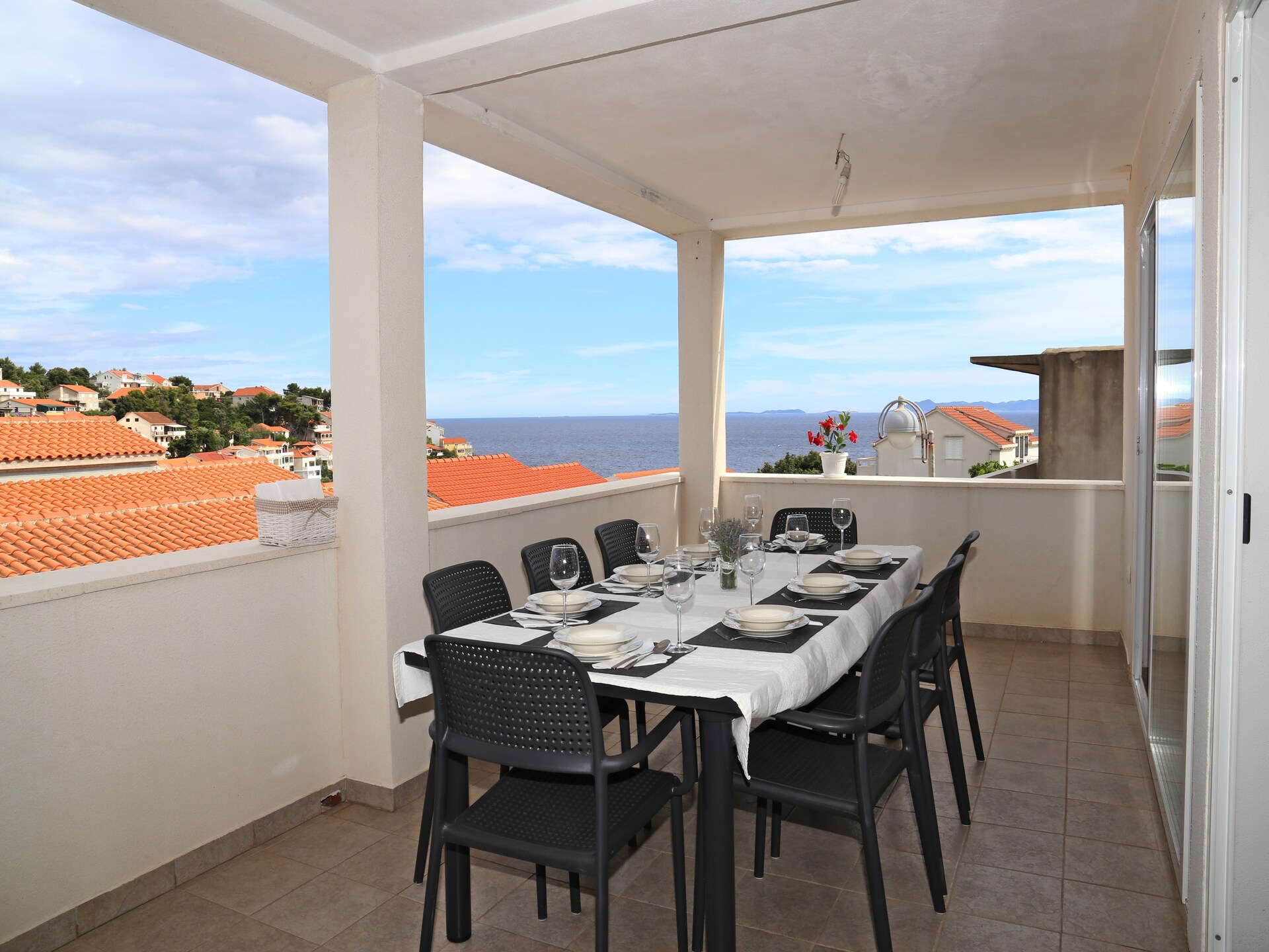 Vrijstaande villa met privézwembad en zeezicht op 100m van het strand in Cara, Korcula - foto 16
