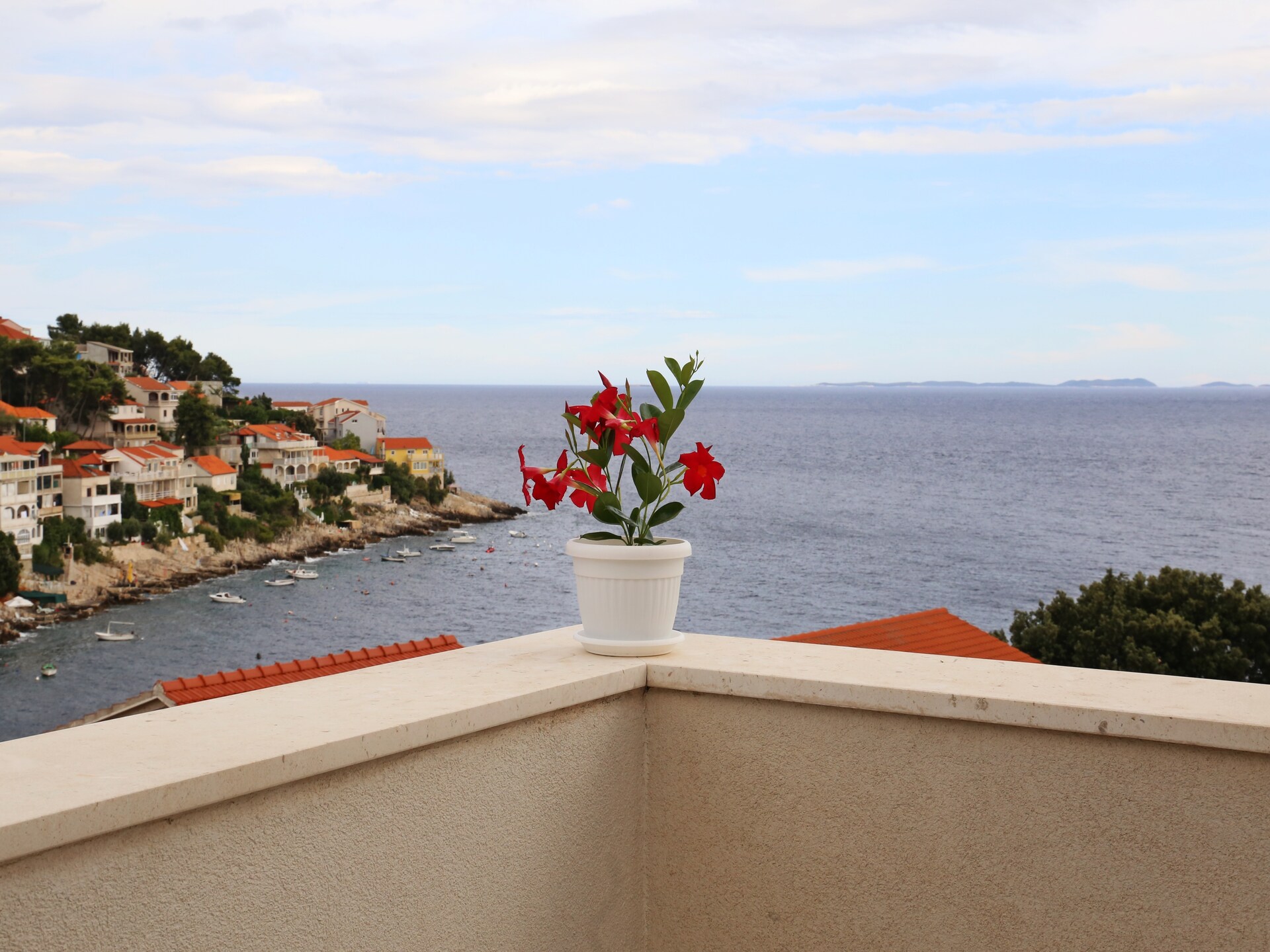 Vrijstaande villa met privézwembad en zeezicht op 100m van het strand in Cara, Korcula - foto 25