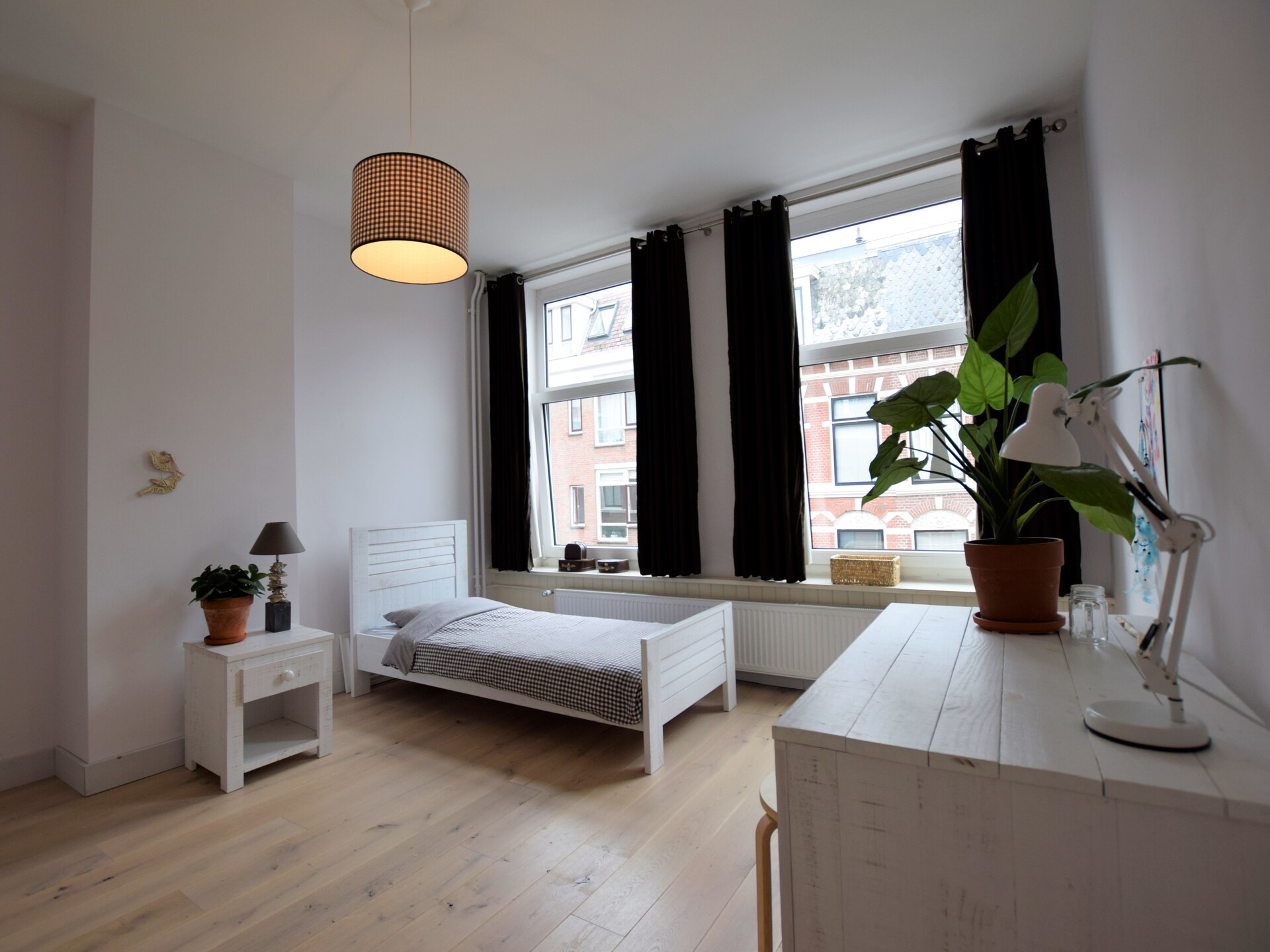 Huize Columbus: Stijlvol familiehuis met tuin in het bruisende Zeeheldenkwartier - foto 18