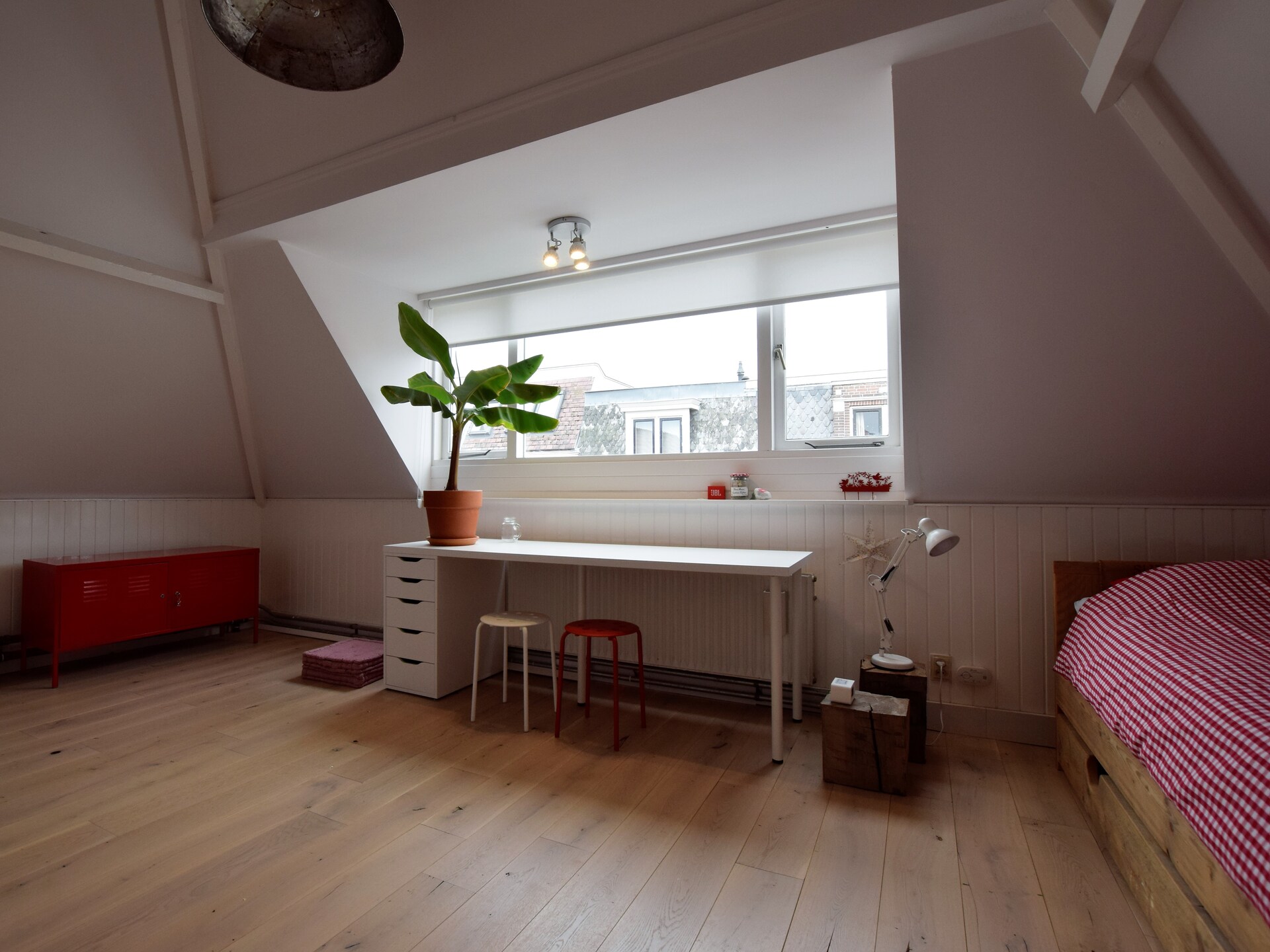 Huize Columbus: Stijlvol familiehuis met tuin in het bruisende Zeeheldenkwartier - foto 25