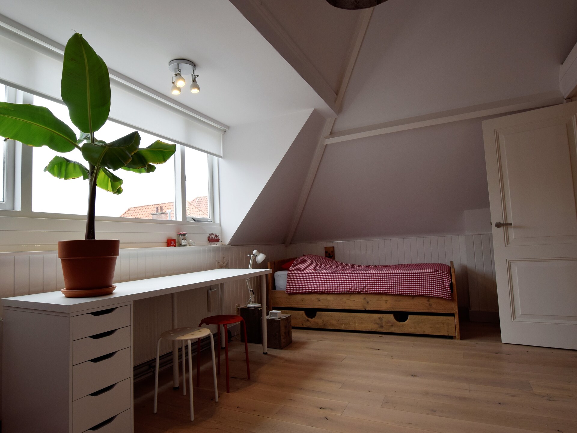 Huize Columbus: Stijlvol familiehuis met tuin in het bruisende Zeeheldenkwartier - foto 21