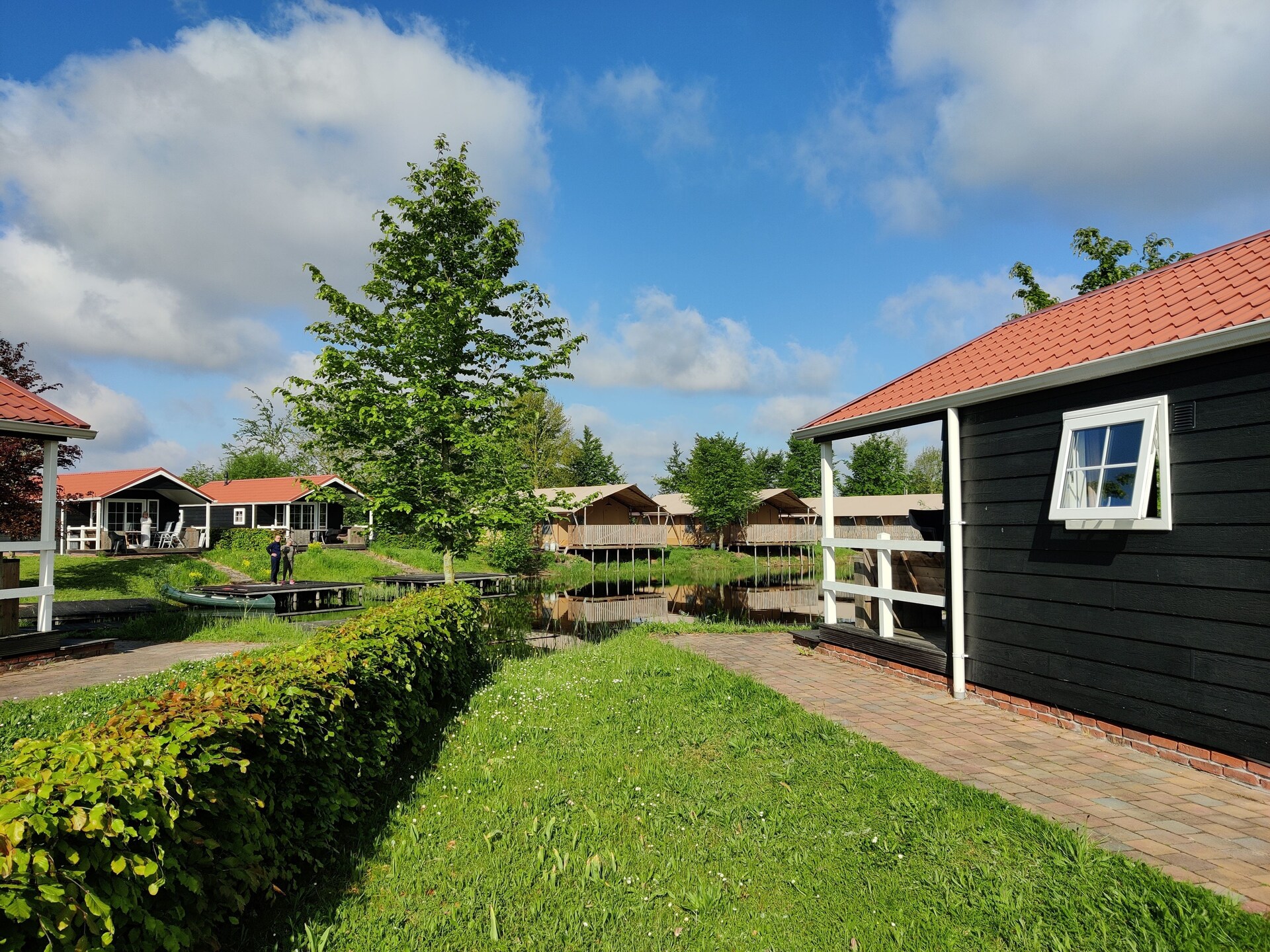 Vakantiepark Eigen Wijze 8: Groepsaccommodatie aan rustige vijver in Flevoland - foto 16