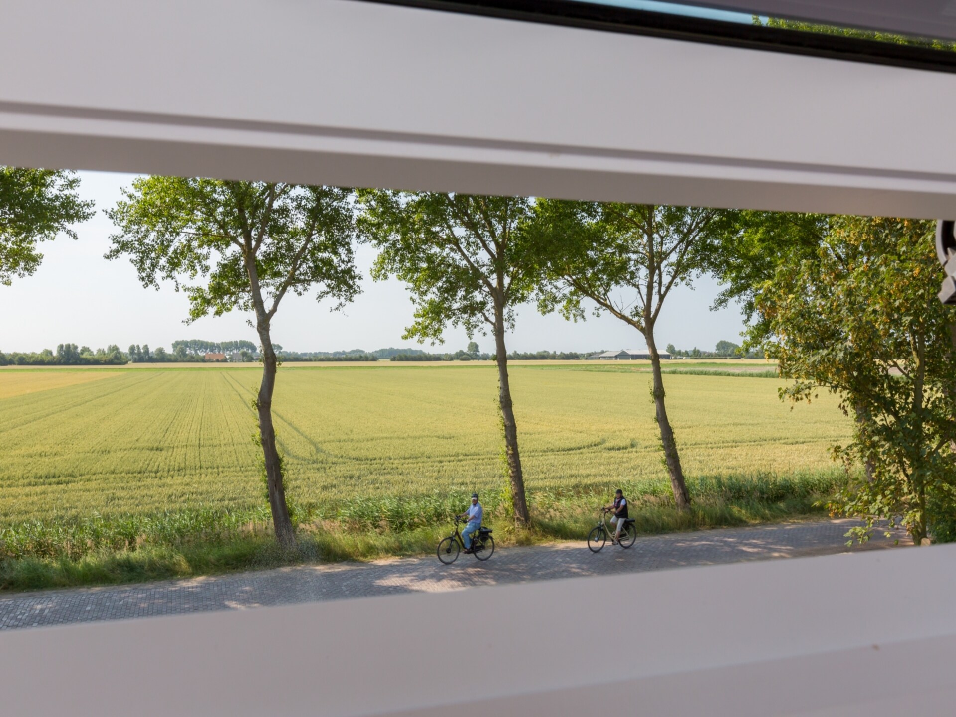 't Zwartje: Landhuis in Zeeuwse schuur met tuin, 1 km van zee - foto 31