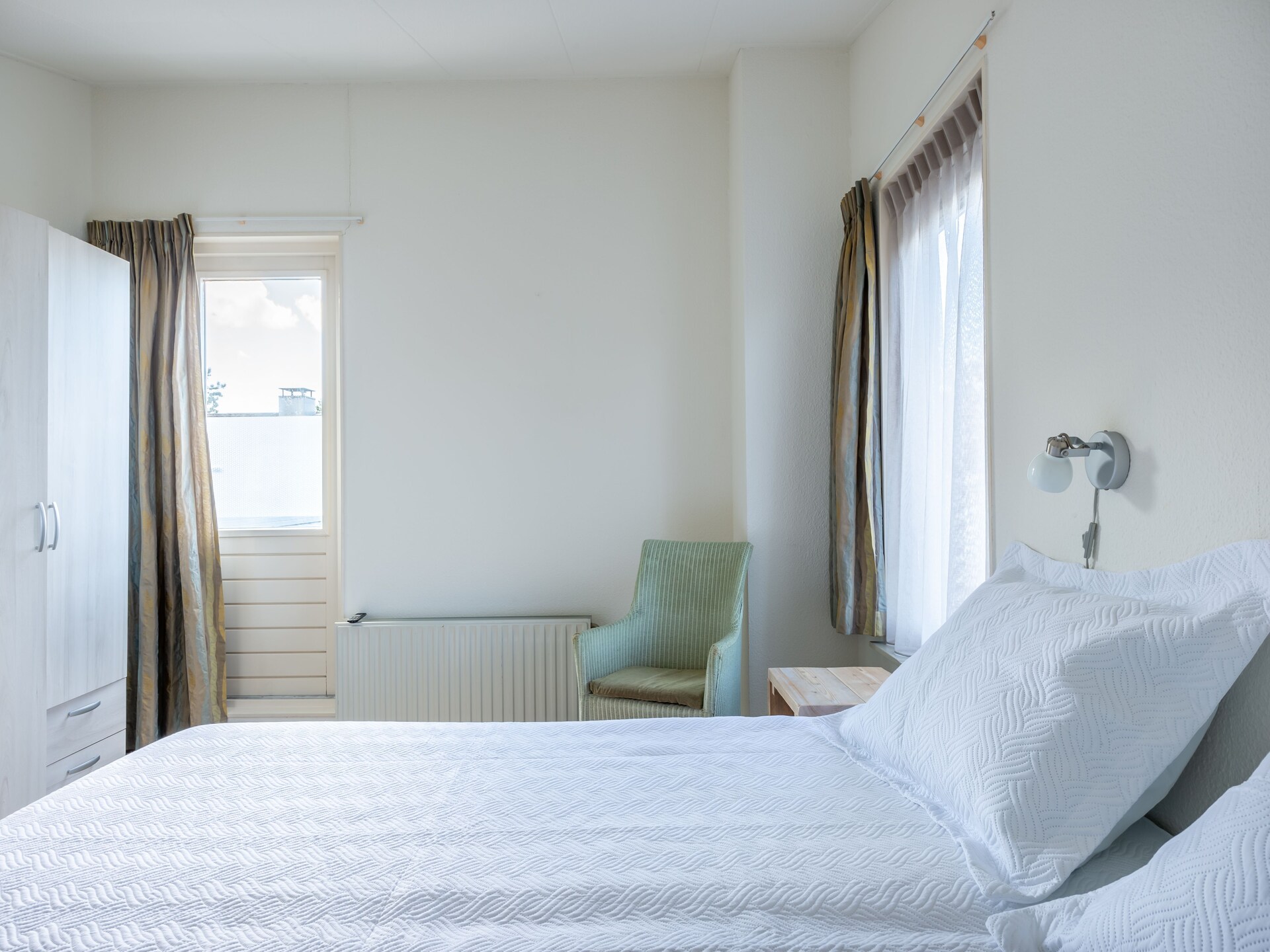 Luxe wellnessvilla op vakantiepark, op loopafstand van het Zeelandse strand - foto 15