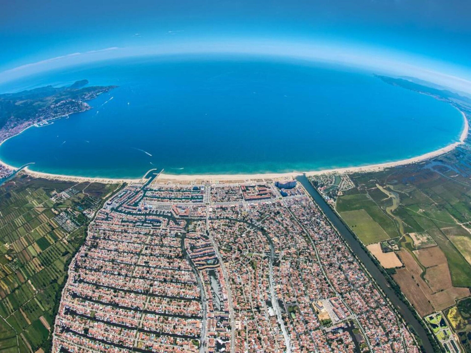 Rustiek appartement met privézwembad en uitzicht op de baai van Roses - foto 39