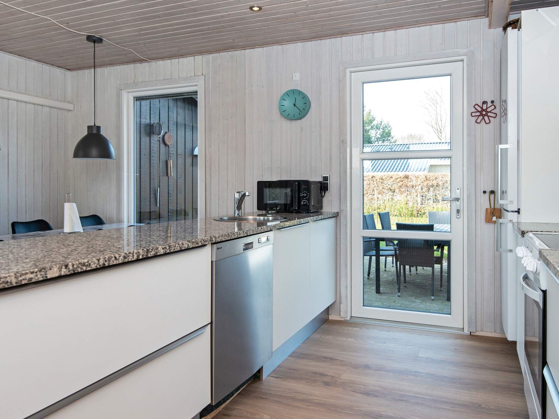 Ruim vakantiehuis met privézwembad en sauna op 600m van zee in Juelsminde - foto 10