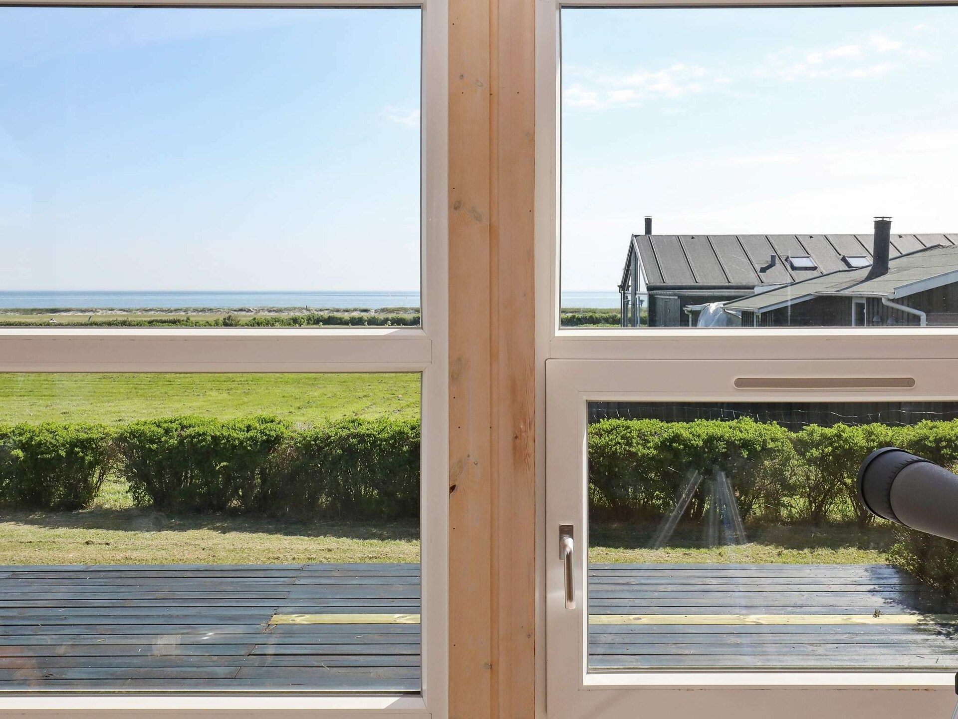 Licht vakantiehuis met zeezicht op 80 meter van het strand in Sæby - foto 16