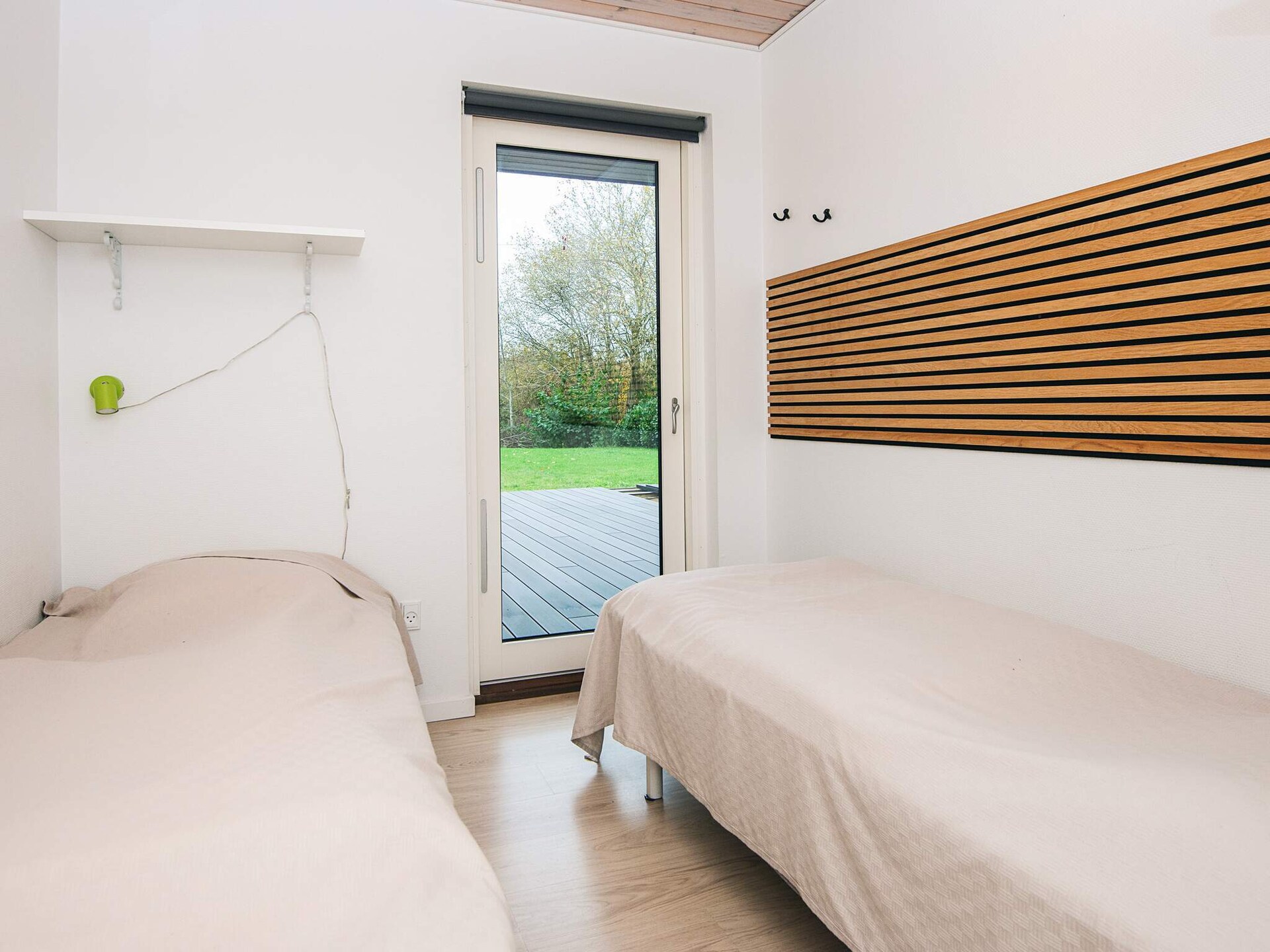 Ruim vakantiehuis met 4 slaapkamers op 500m van de zee in Glesborg, Denemarken - foto 24