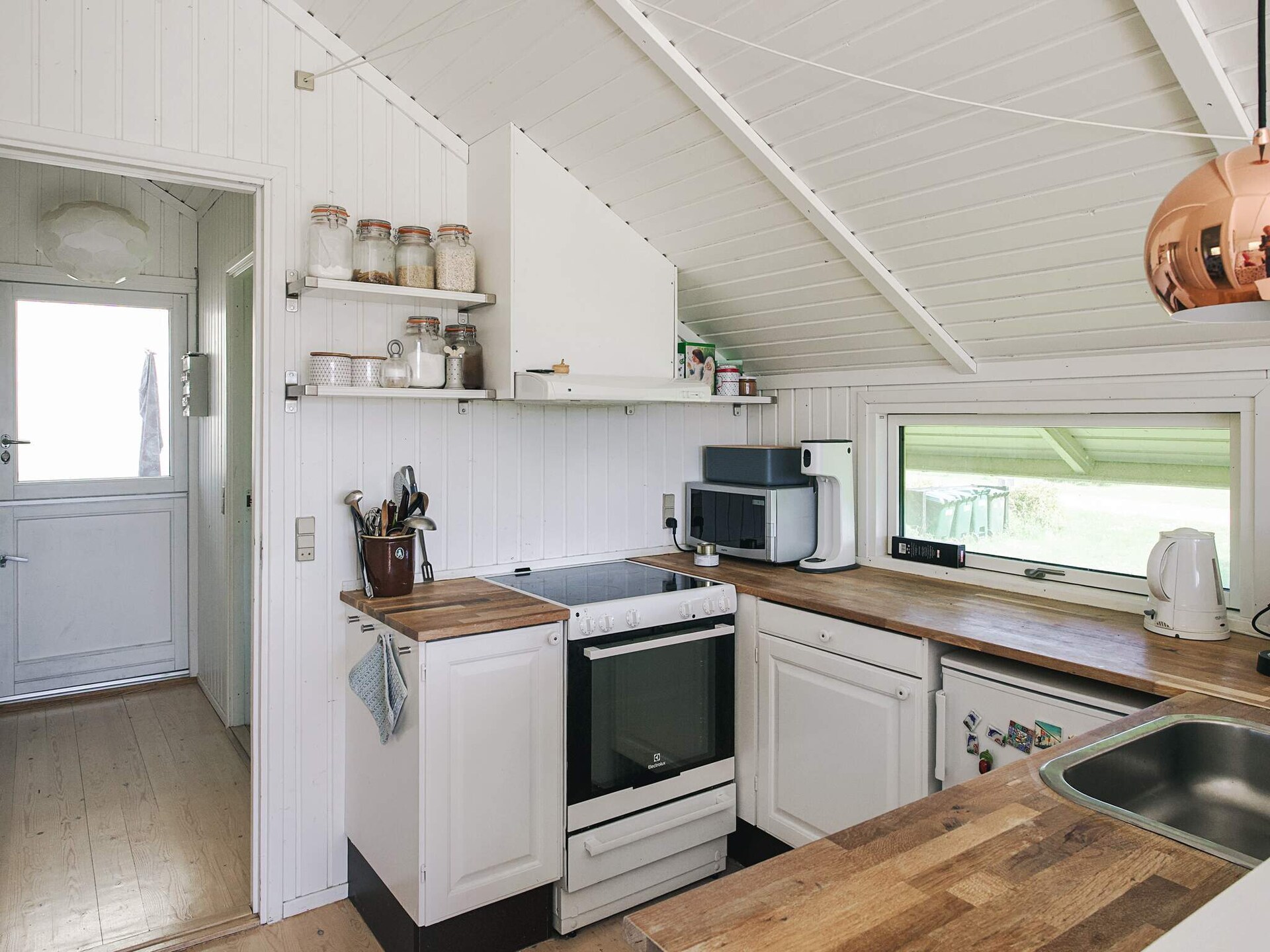 Knus houten vakantiehuis op 100 meter van zee met panoramisch uitzicht - foto 12