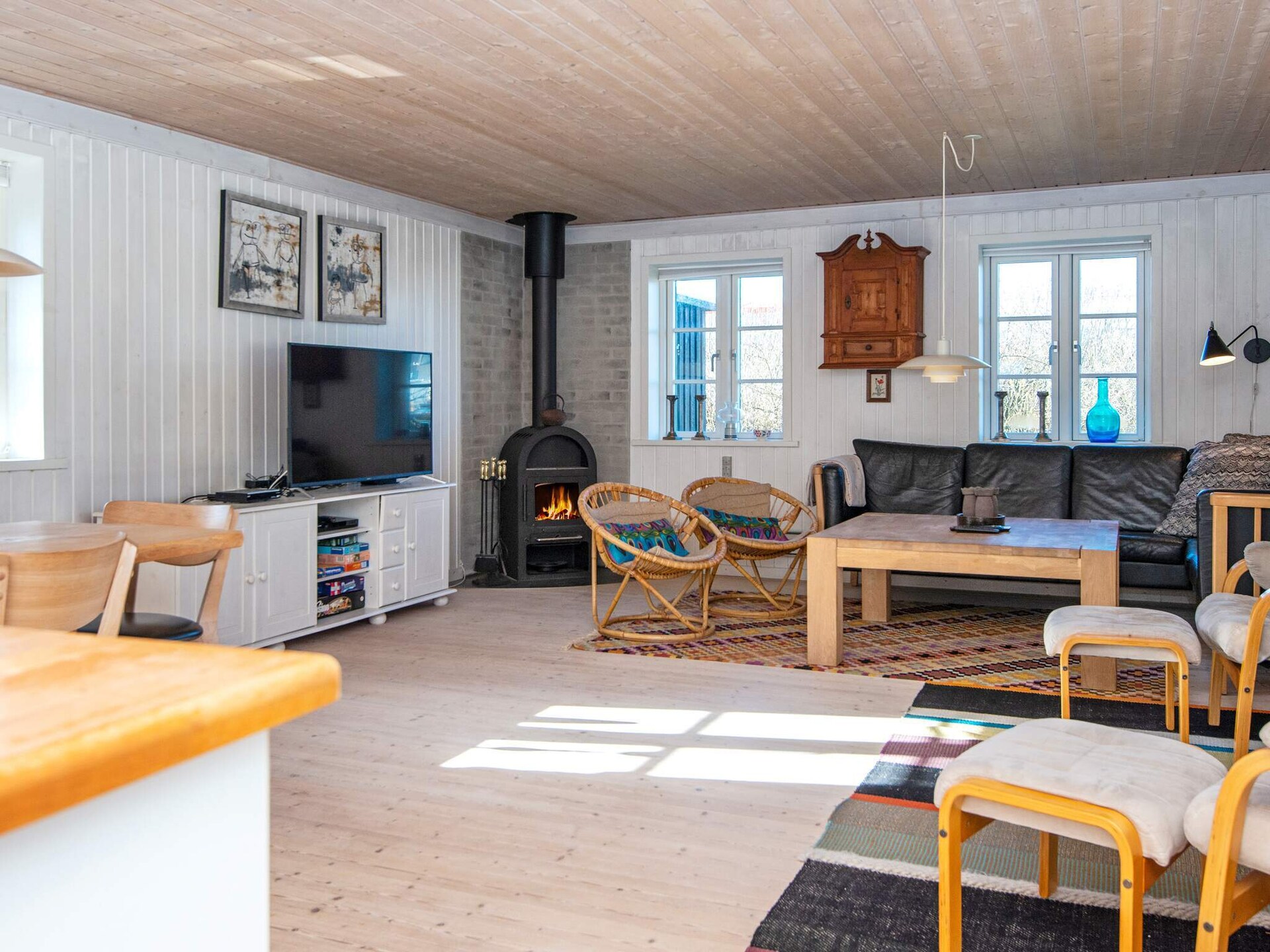 Sfeervol vakantiehuis met whirlpool op 500m van zee in Søndervig - foto 32