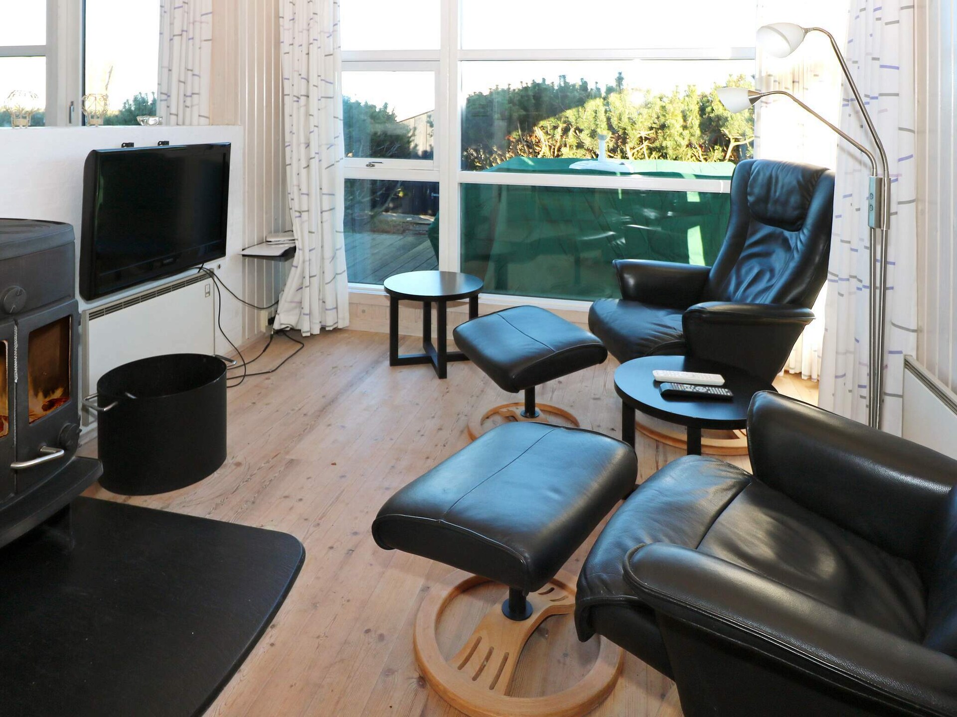 Vrijstaand vakantiehuis met sauna en whirlpool op 30m van zee in Øster Hurup - foto 34