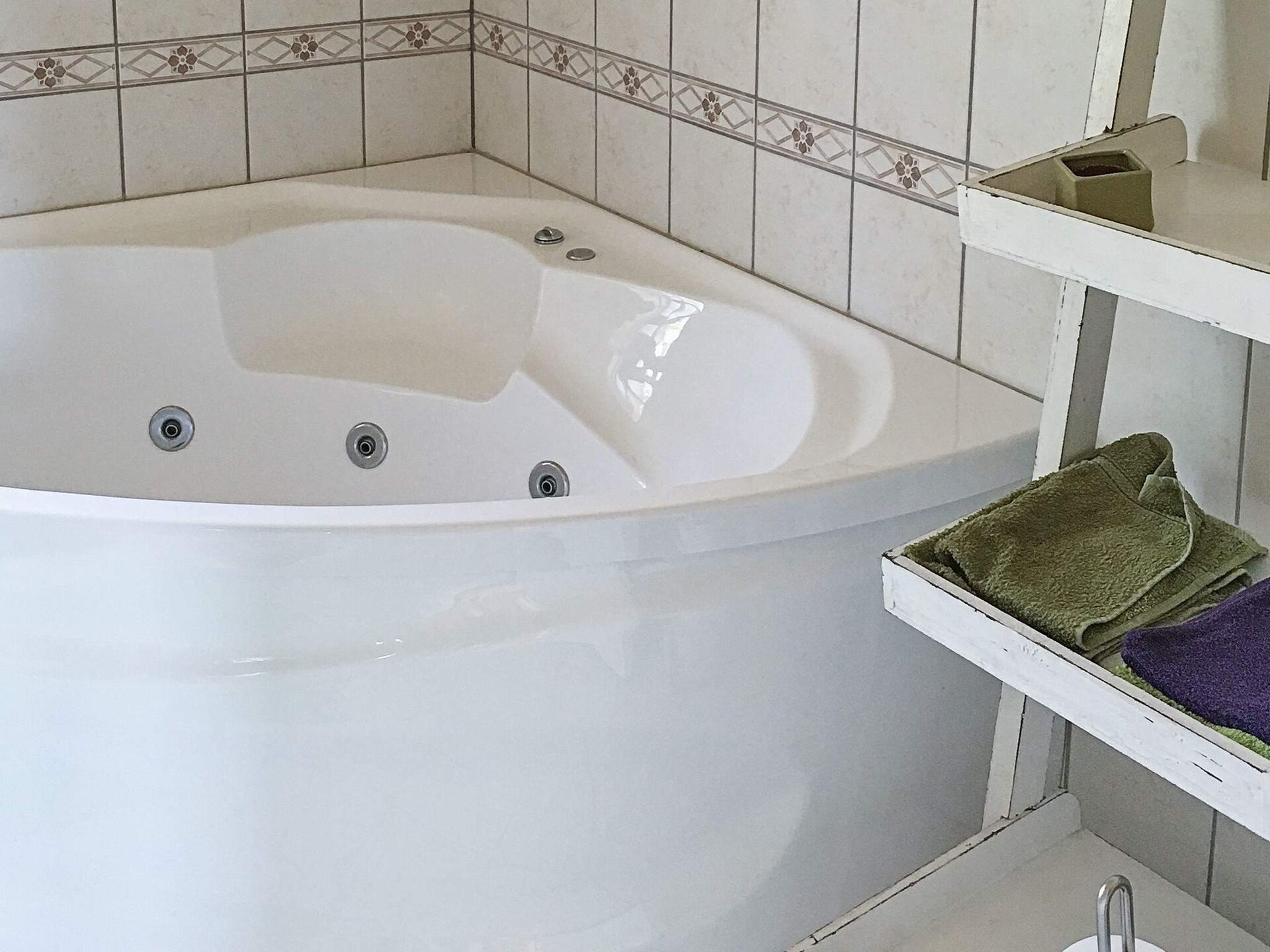 Licht vakantiehuis met whirlpool op 700 meter van de zee in Rødby - foto 20
