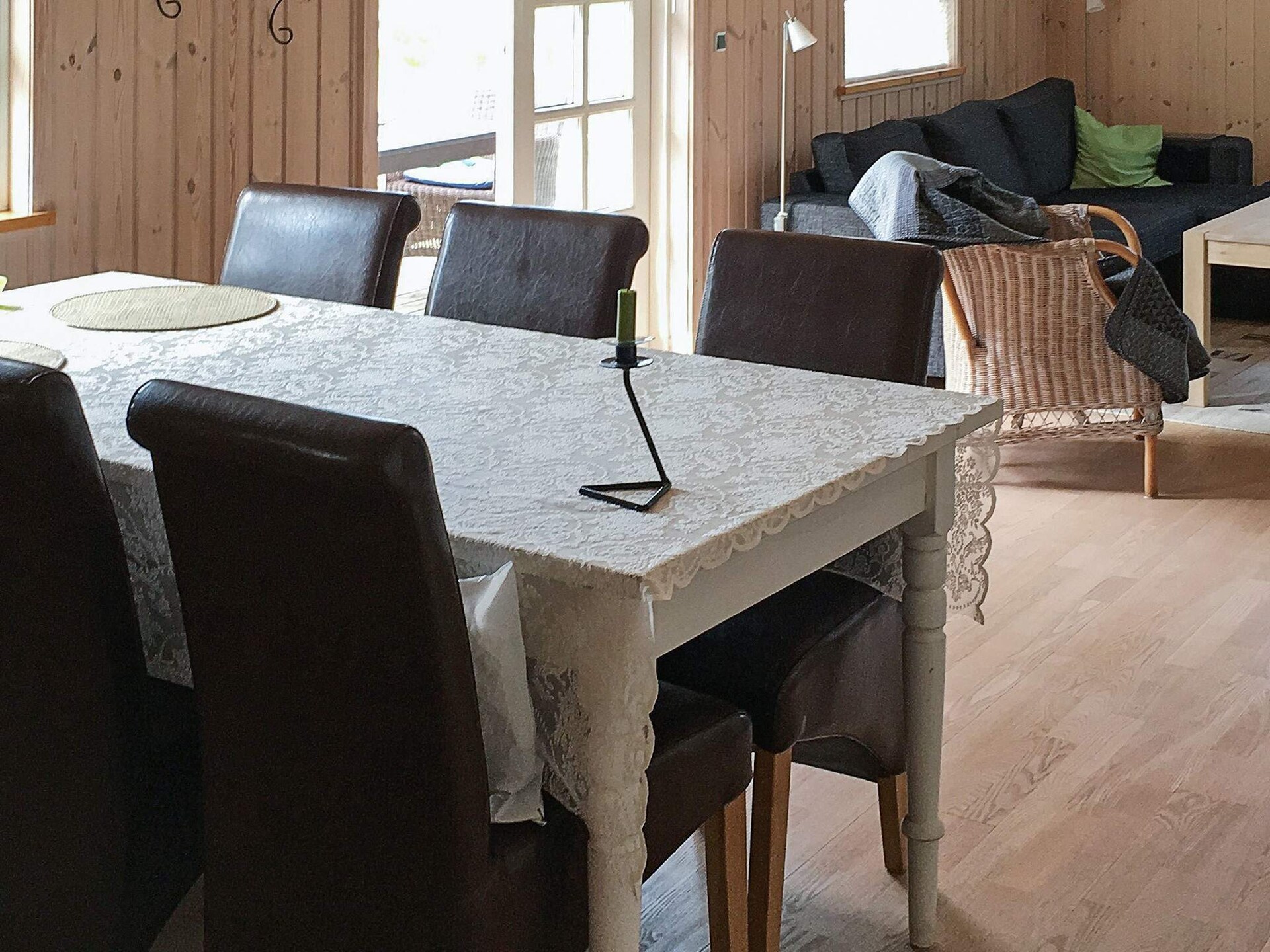 Licht vakantiehuis met whirlpool op 700 meter van de zee in Rødby - foto 22