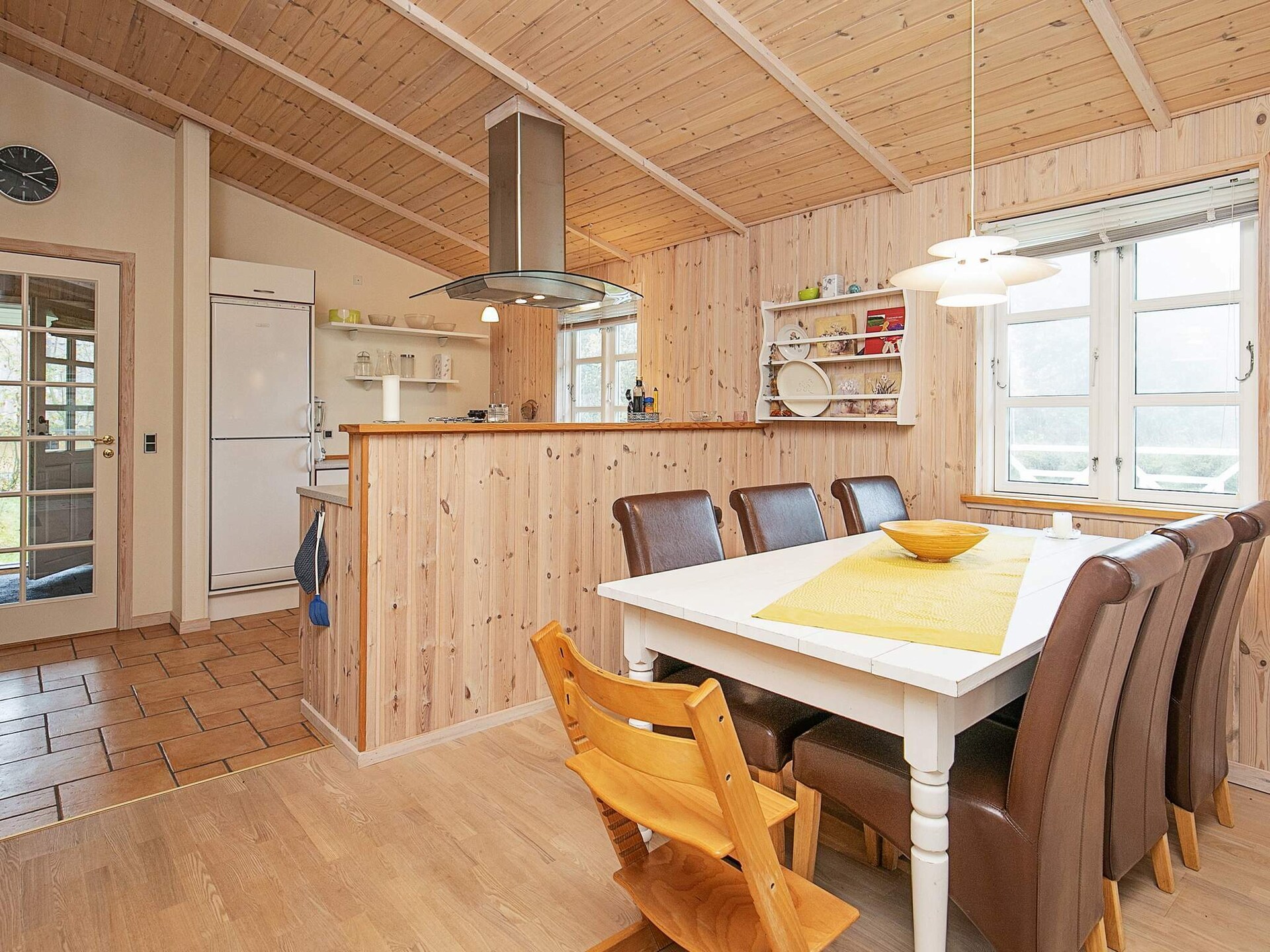 Licht vakantiehuis met whirlpool op 700 meter van de zee in Rødby - foto 25