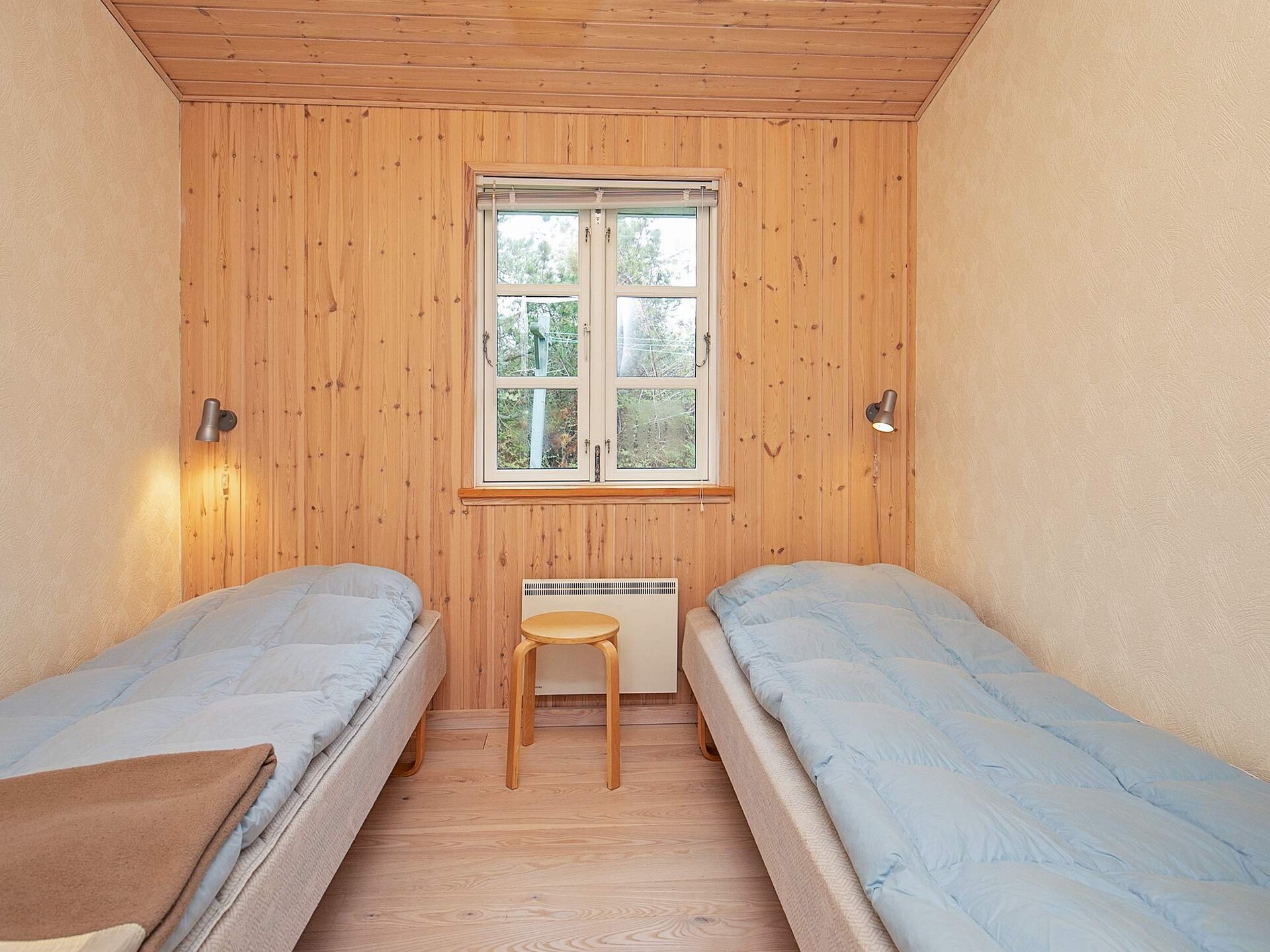 Licht vakantiehuis met whirlpool op 700 meter van de zee in Rødby - foto 30