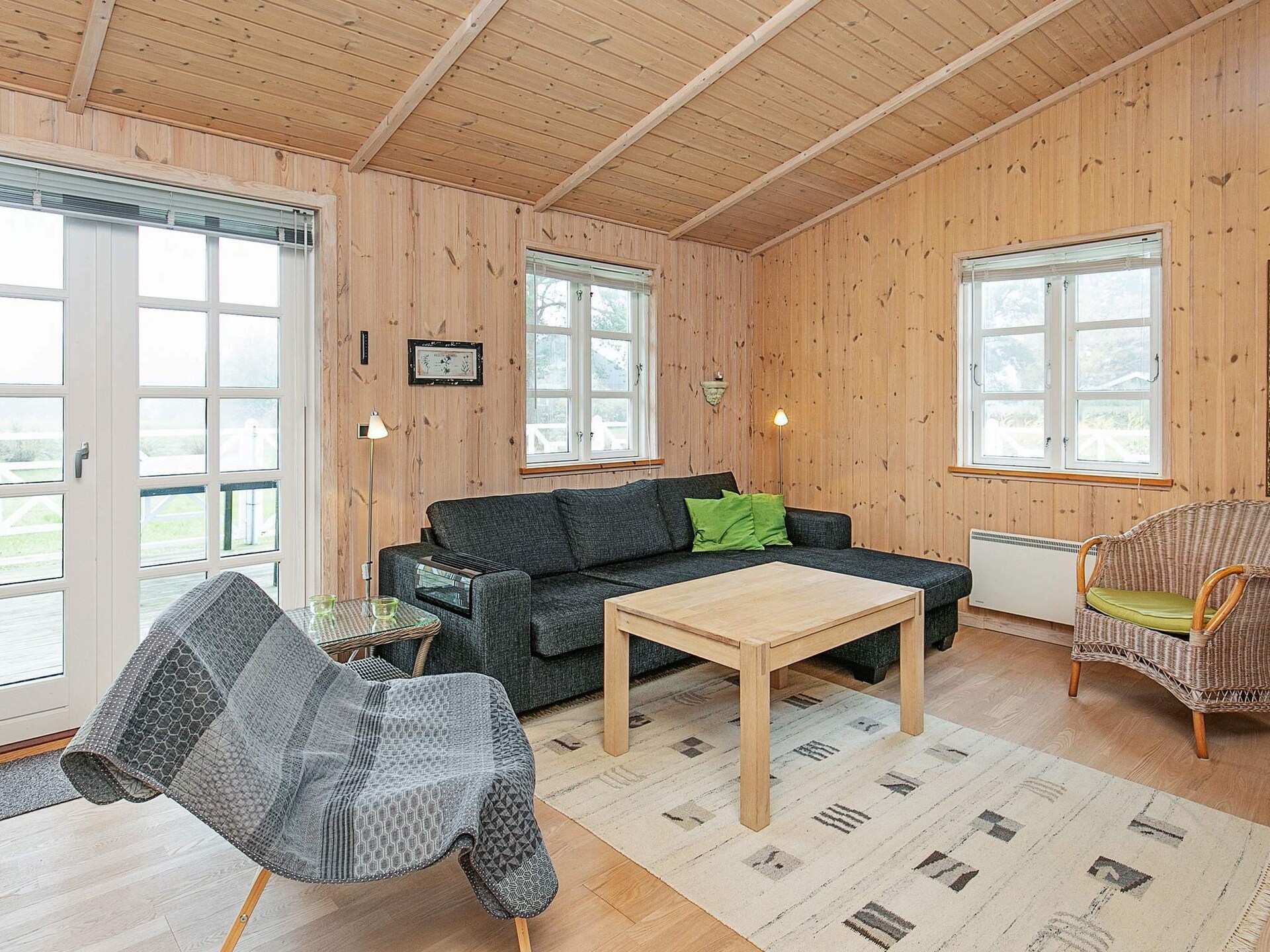 Licht vakantiehuis met whirlpool op 700 meter van de zee in Rødby - foto 24