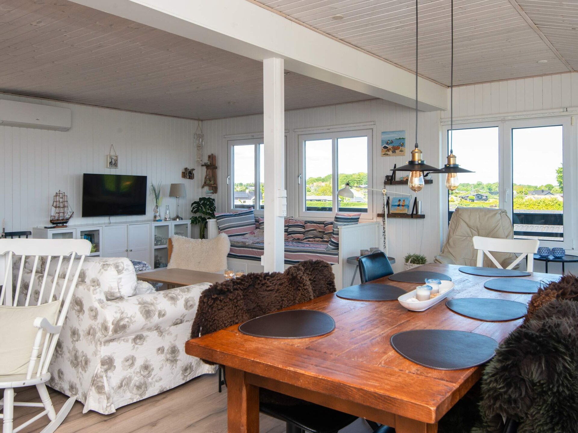 Prachtig gerenoveerd vakantiehuis met weids uitzicht op zee bij Hejlsminde - foto 32