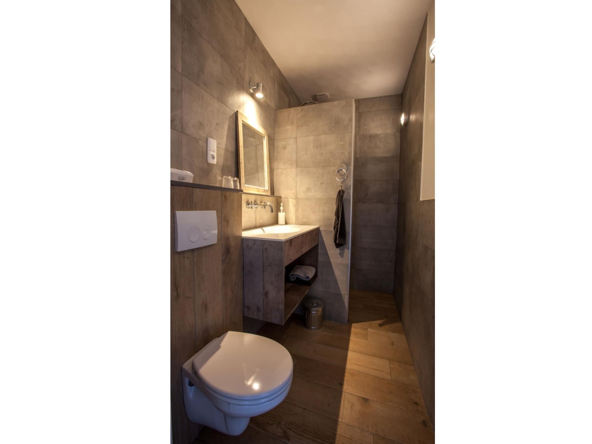Duurzaam vakantiehuis aan water in Cothen met luxe terras - foto 15