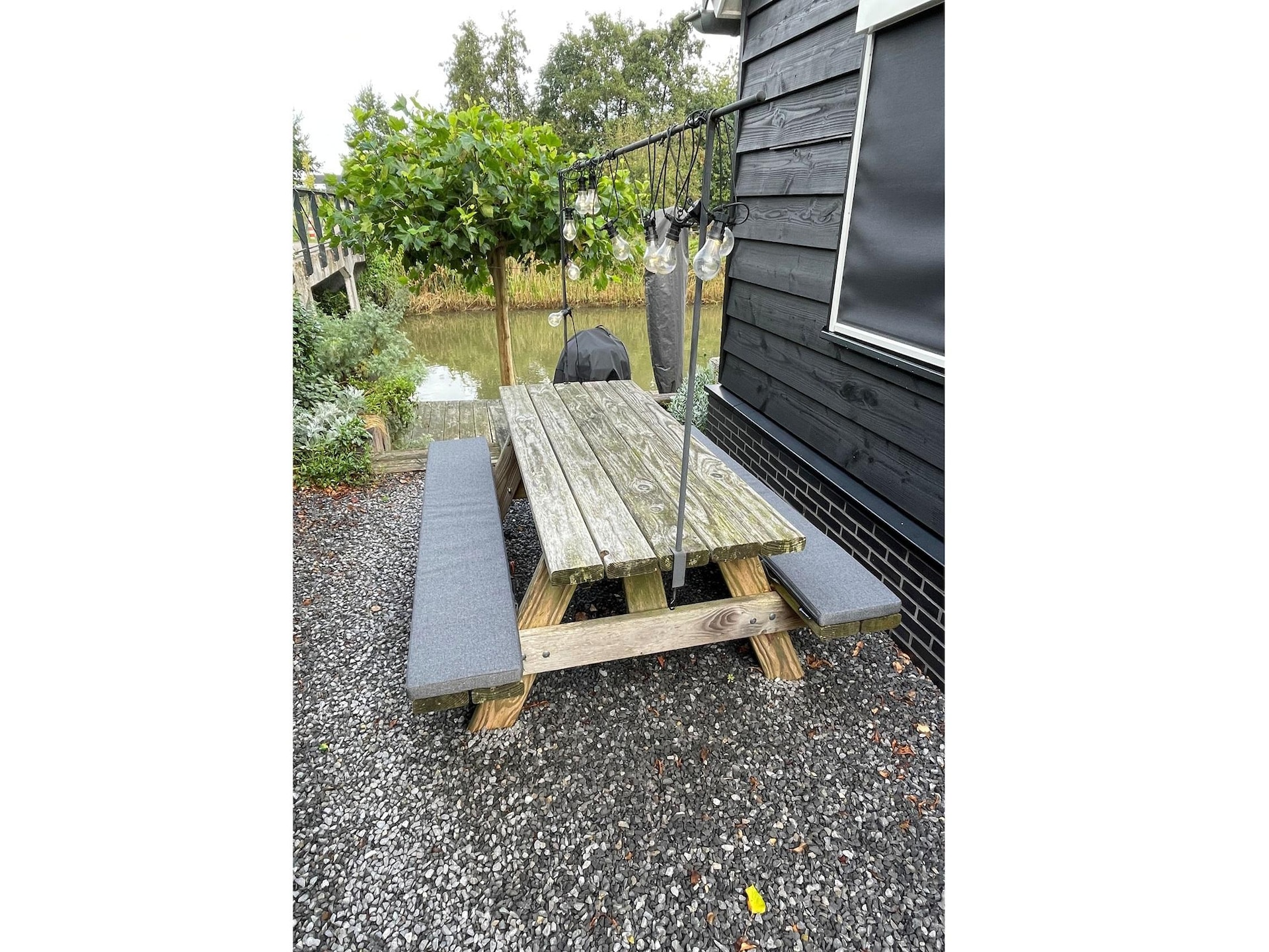 Duurzaam vakantiehuis aan water in Cothen met luxe terras - foto 17