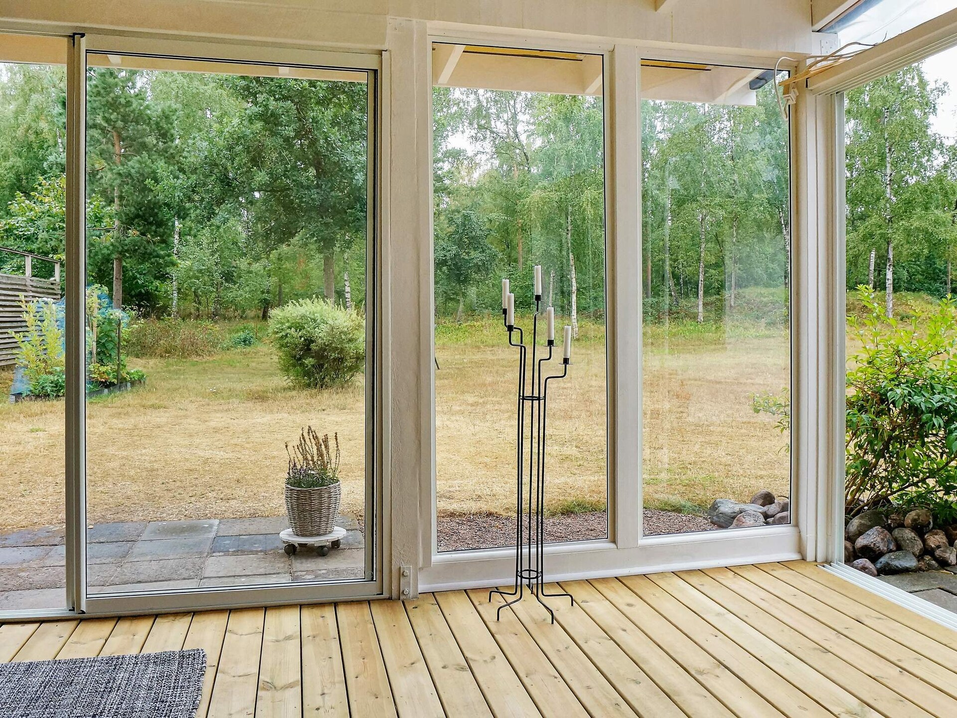 Sfeervol gerenoveerd vakantiehuis op 18e-eeuws erf bij Laholm - foto 16