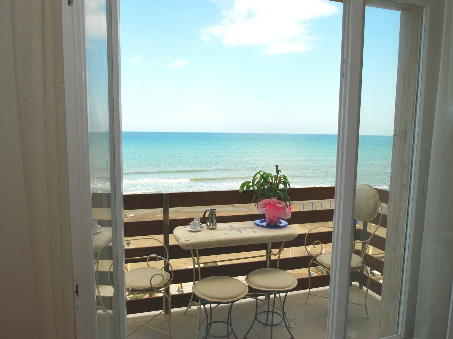 Appartement met directe strandtoegang en panoramisch zeezicht in Marina di Castagneto - foto 27