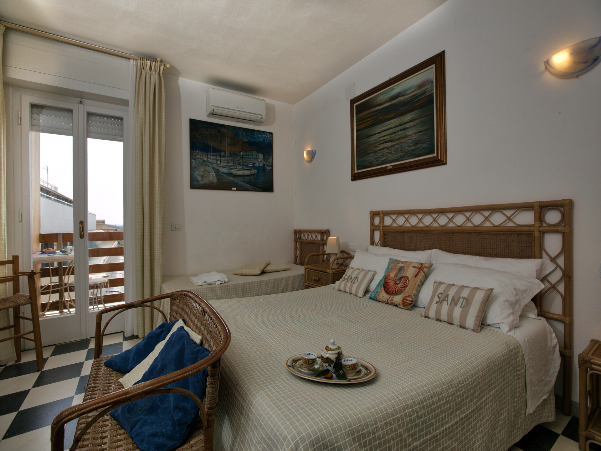 Appartement met directe strandtoegang en panoramisch zeezicht in Marina di Castagneto - foto 14