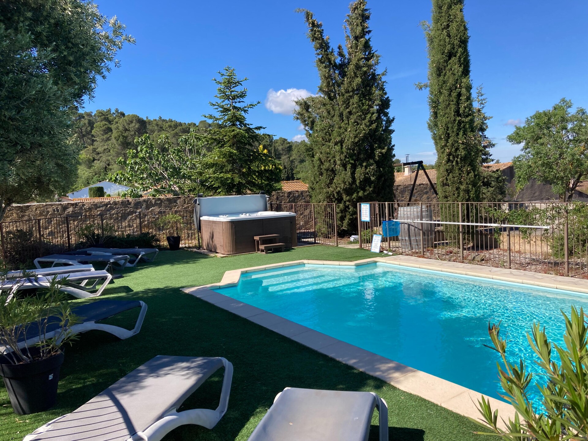 Villa met privézwembad en bubbelbad tussen de wijngaarden van Montbrun-des-Corbières - foto 8