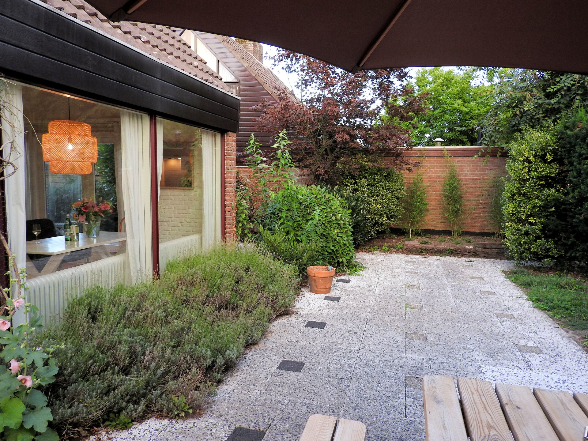 June's Cabin: Knus vakantiehuis in het bos, 2,2 km van zee - foto 15
