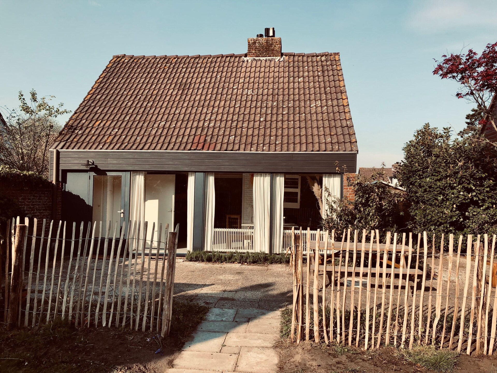 June's Cabin: Knus vakantiehuis in het bos, 2,2 km van zee - foto 5