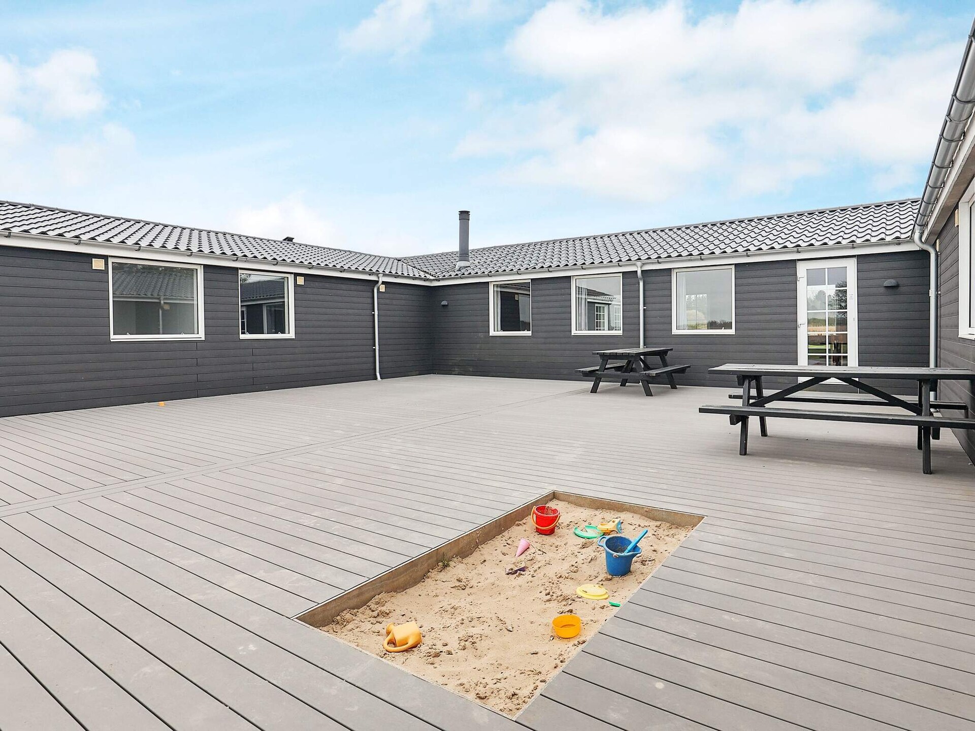 Op 500 m van zee: Ruim vakantiehuis voor 24 personen in Øster Assels - foto 4