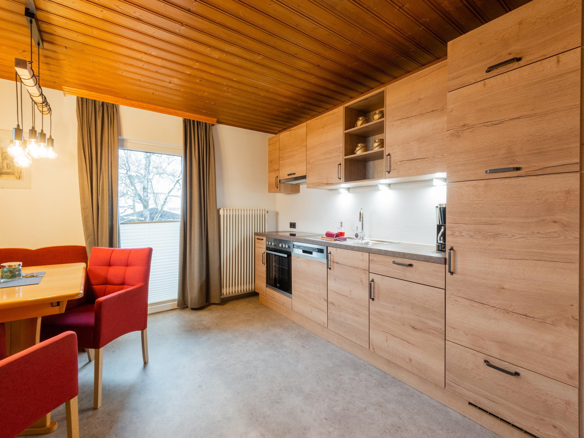 Knus appartement in Kitzbühel, vlakbij skilift en golfbaan - foto 13