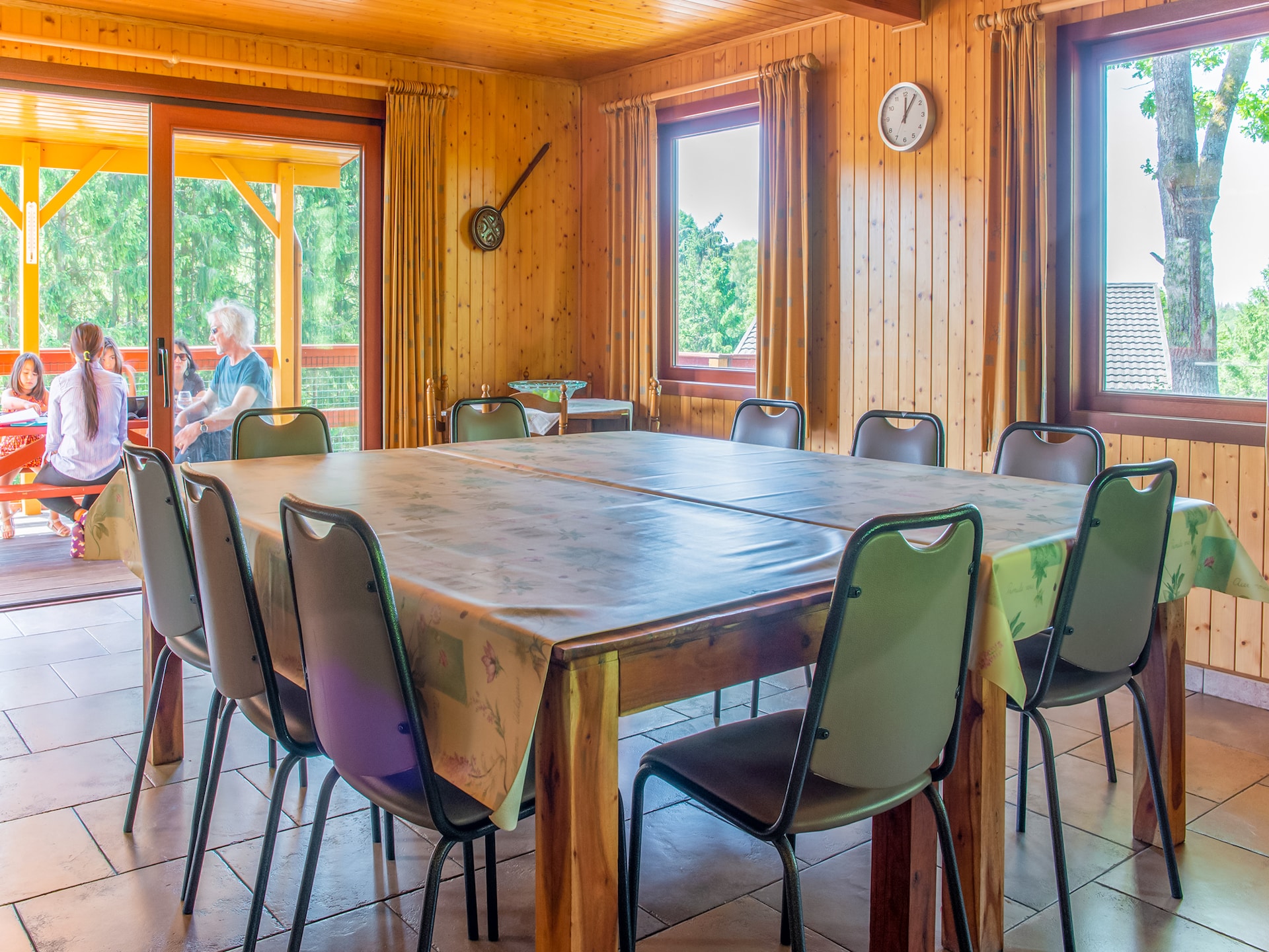 8-persoons vakantiehuis met sauna en speelruimte in Barvaux-Weris - foto 4