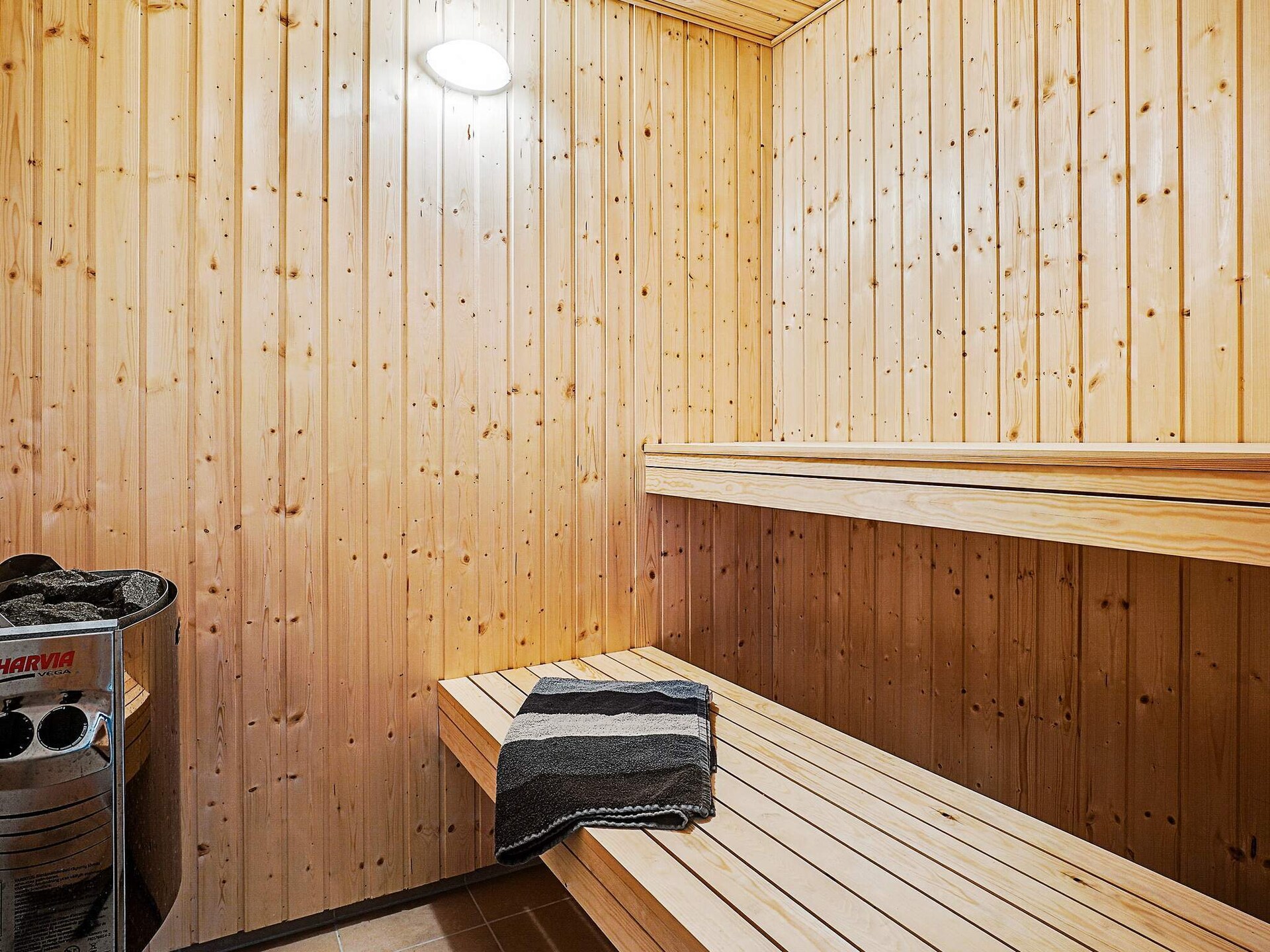 Ruim vakantiehuis in Frederiksværk voor 20 personen met zwembad - foto 9