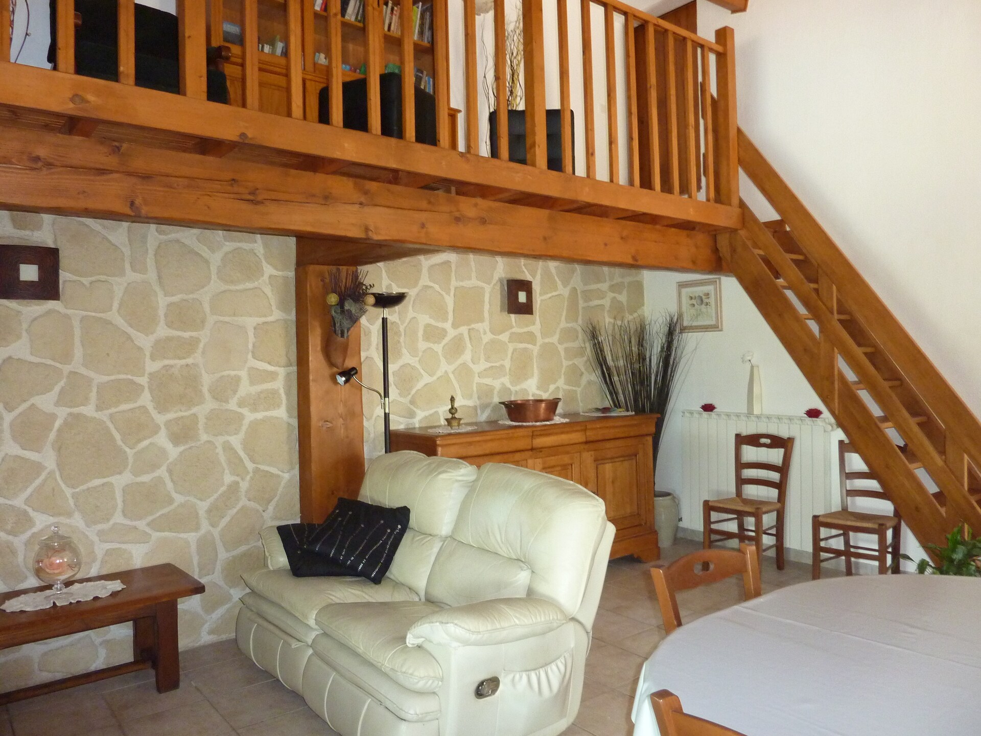 Maison de village: vrijstaand vakantiehuis met tuin in bosrijk Saint Pons - foto 8