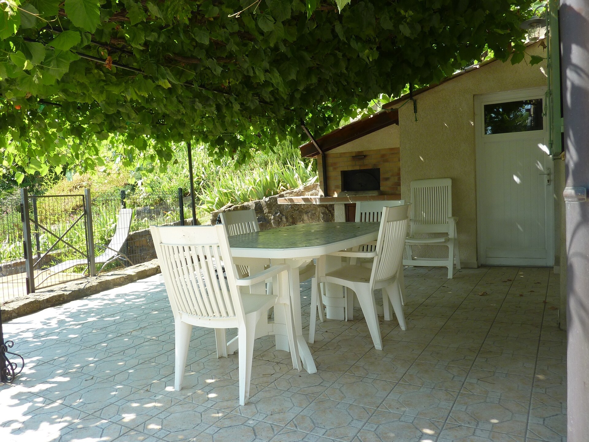 Maison de village: vrijstaand vakantiehuis met tuin in bosrijk Saint Pons - foto 38