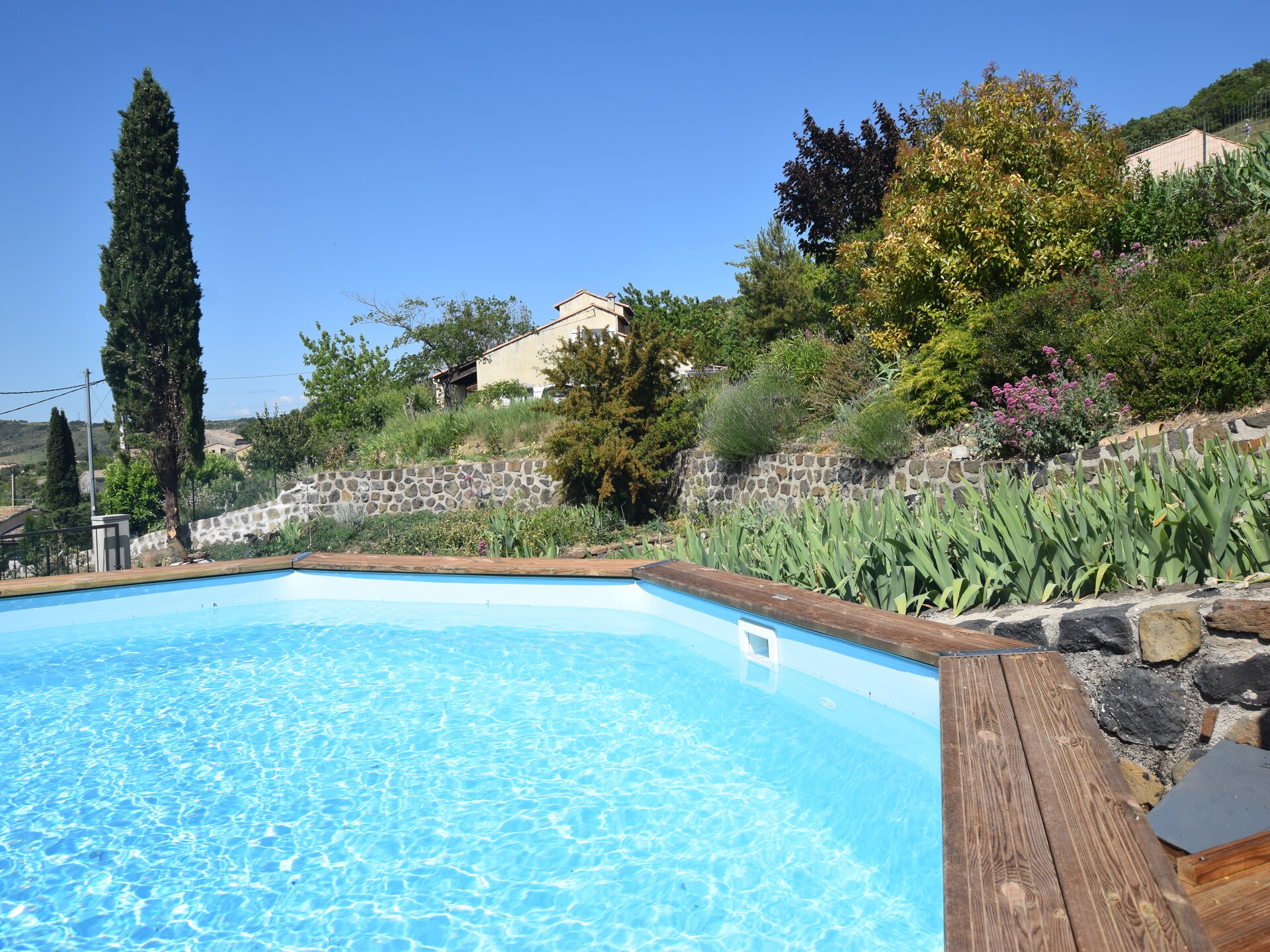 Maison de village: vrijstaand vakantiehuis met tuin in bosrijk Saint Pons - foto 13