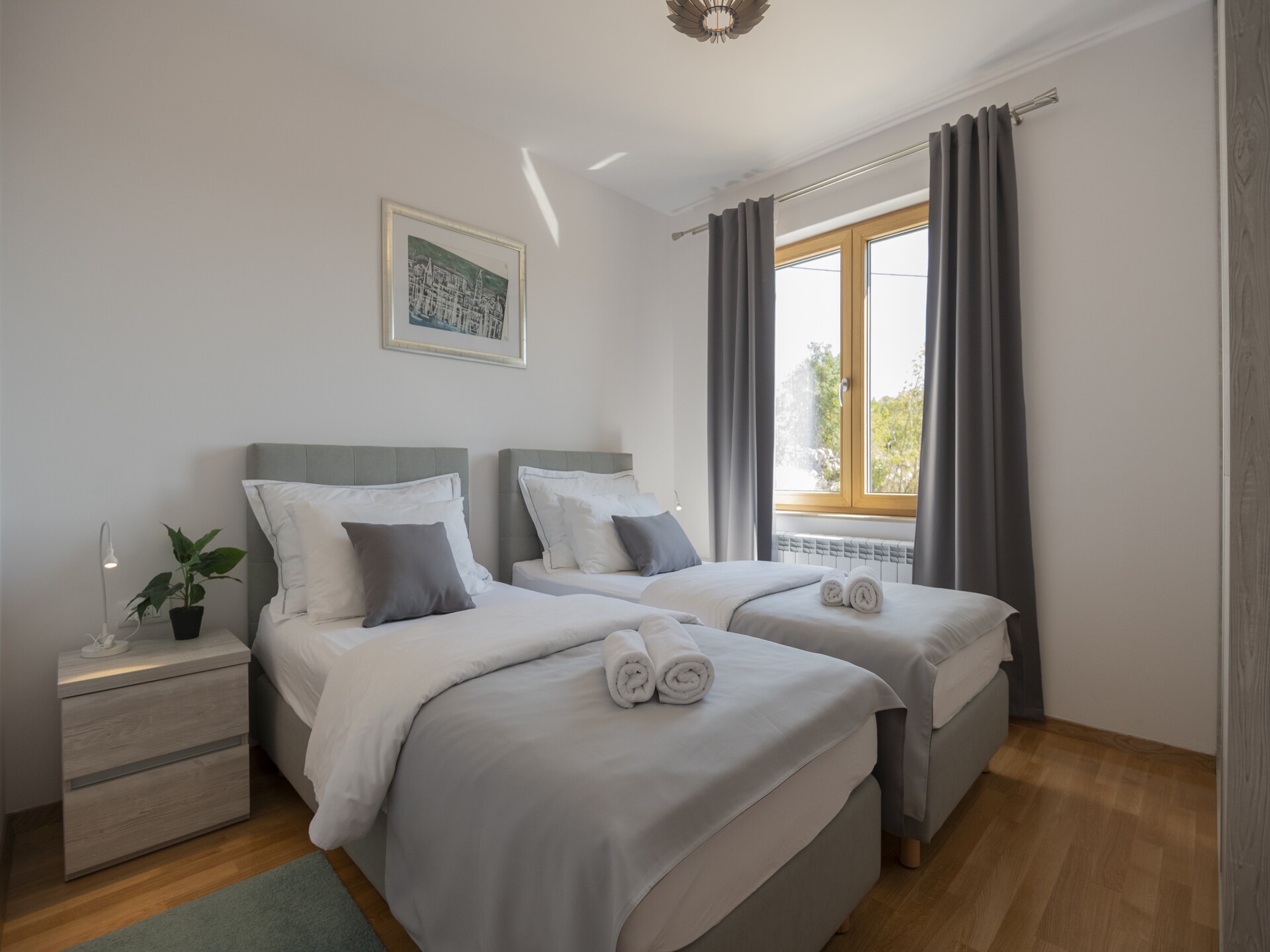 Villa In Excelsis: Ruim familieverblijf met privézwembad bij rivier en meer - foto 20