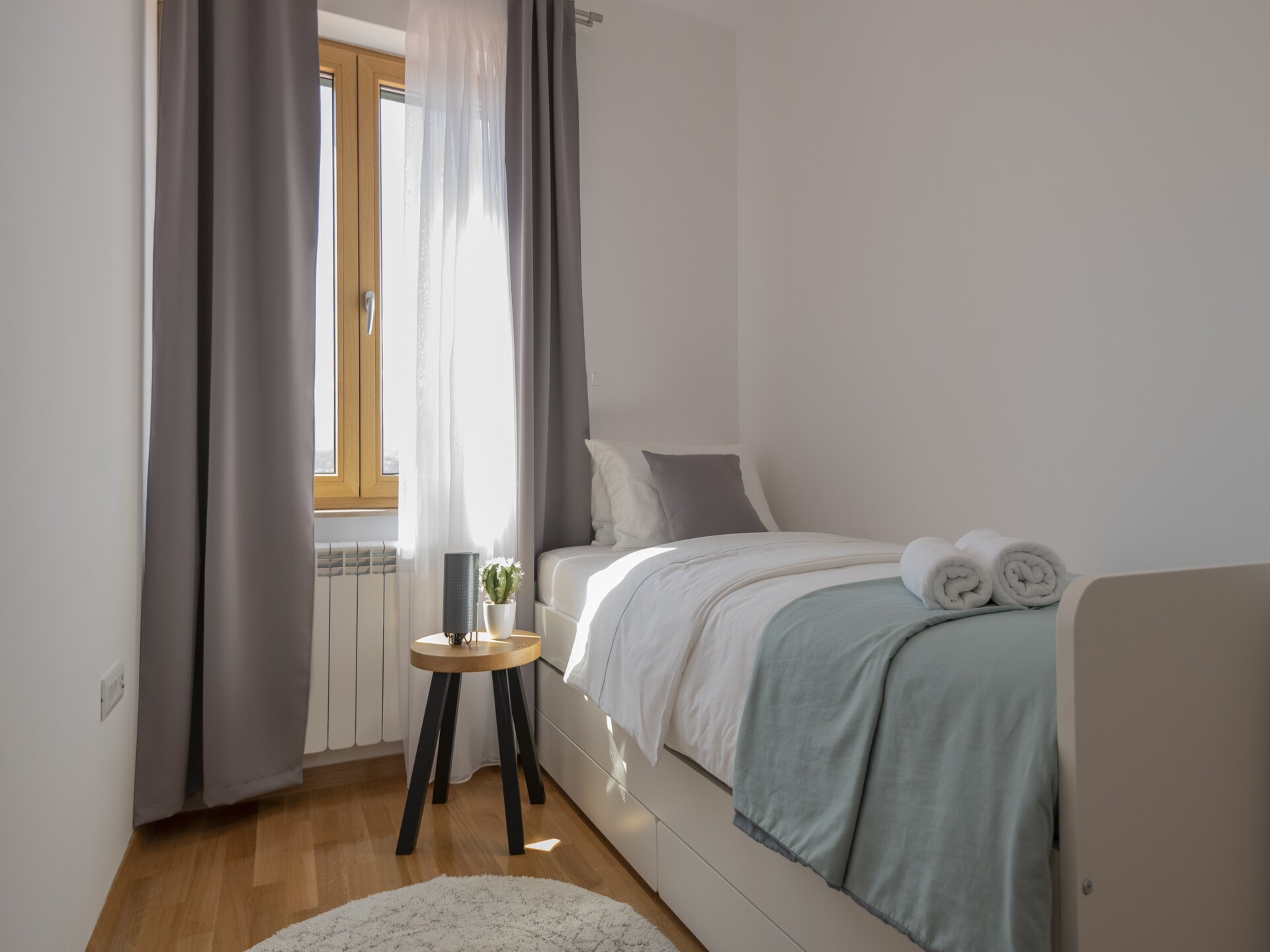 Villa In Excelsis: Ruim familieverblijf met privézwembad bij rivier en meer - foto 14